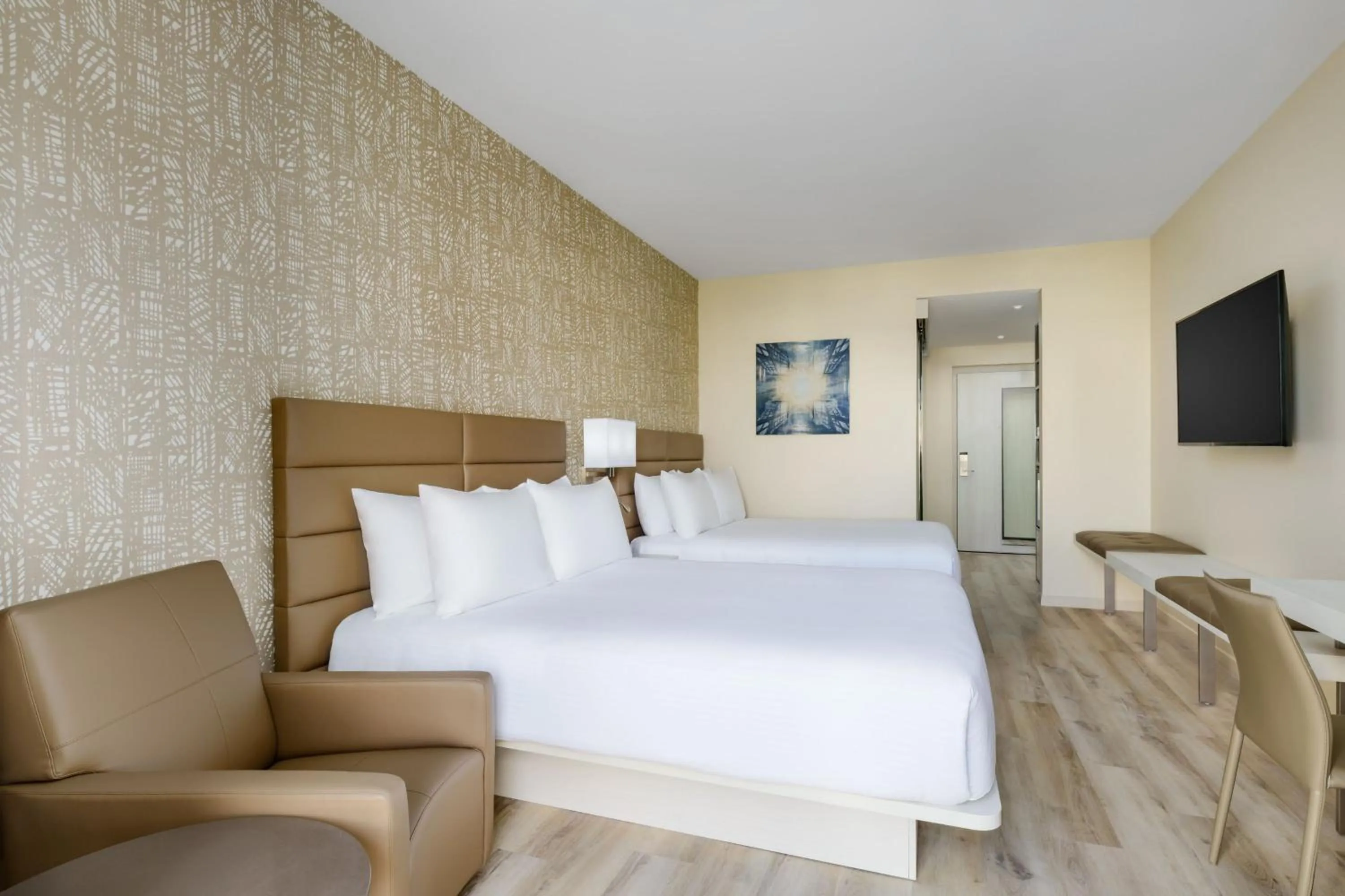 Photo of the whole room, Bed in AC Hotel by Marriott Naples 5th Avenue