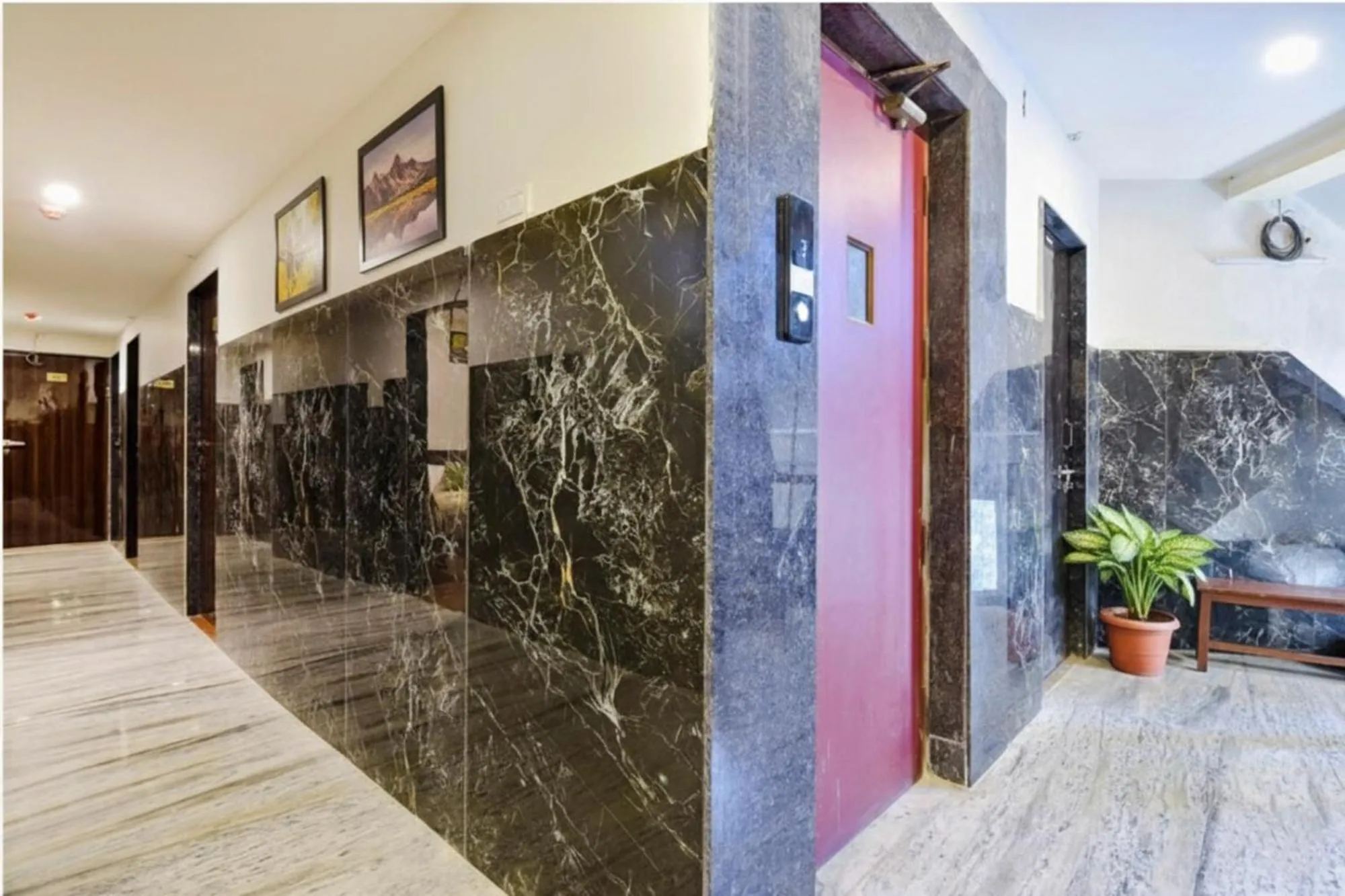 Lobby or reception in Via Shri Krishna