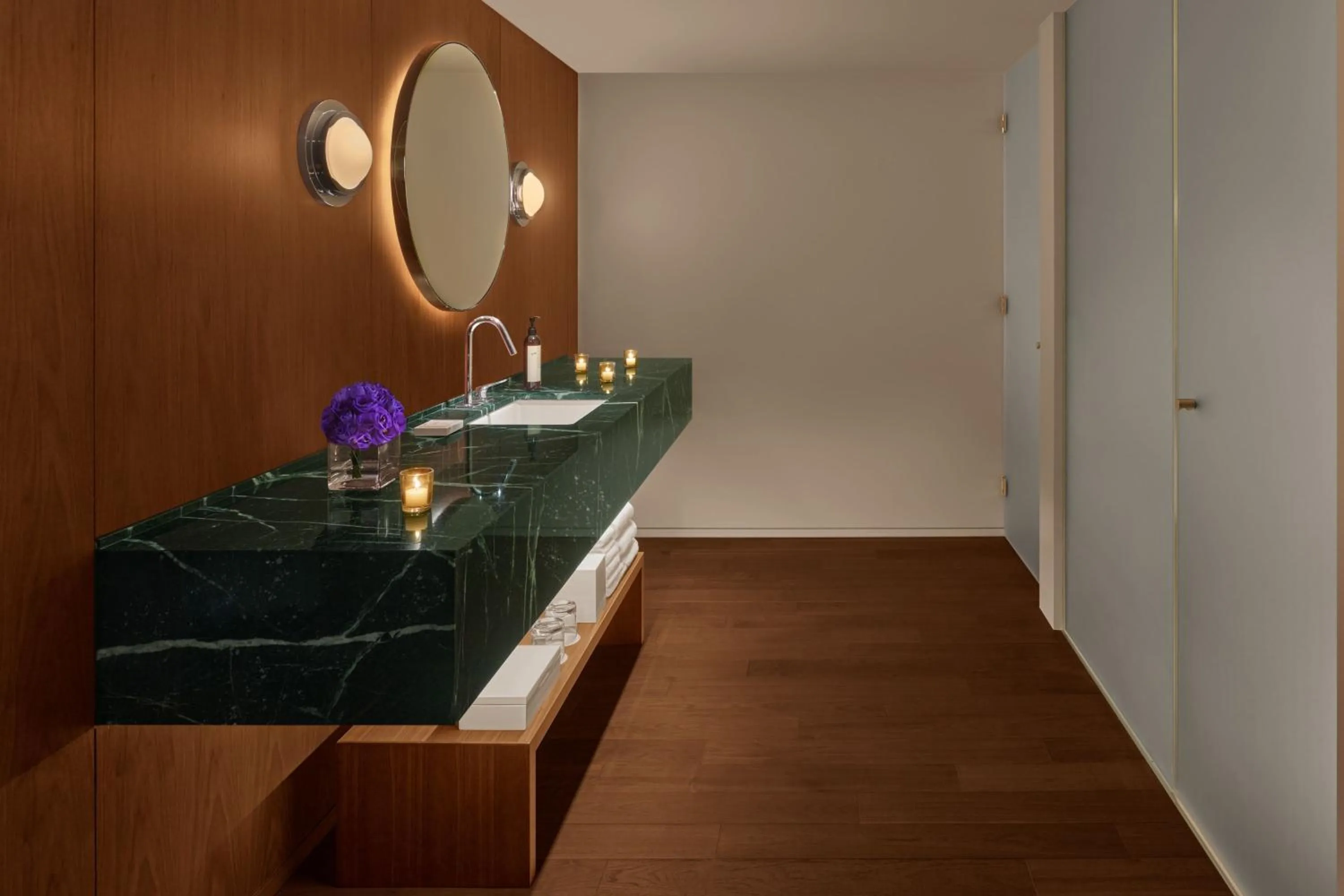 Bathroom in The Tokyo EDITION, Ginza