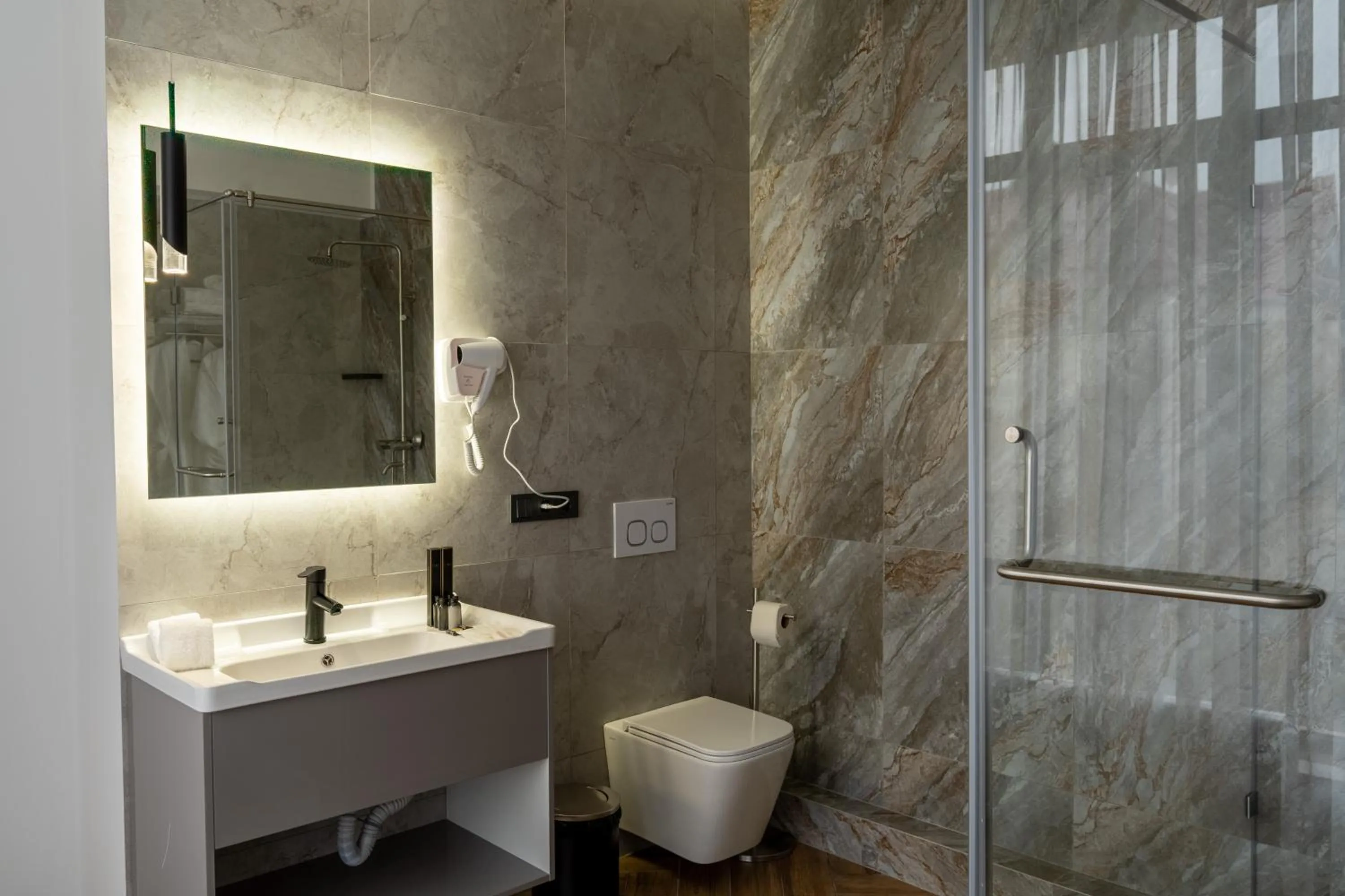 Shower in Five Hotel