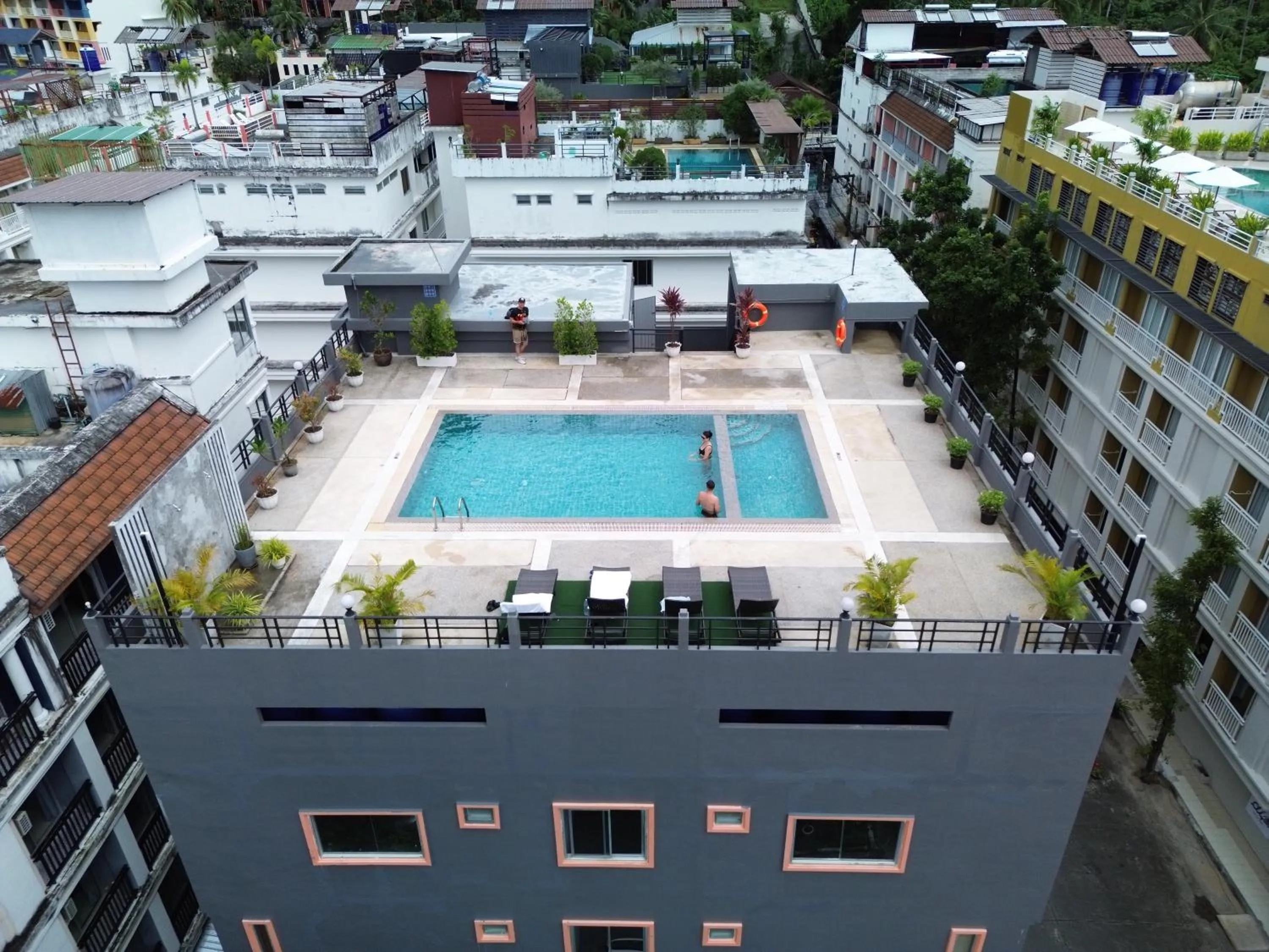 Property building in Di Yana Patong
