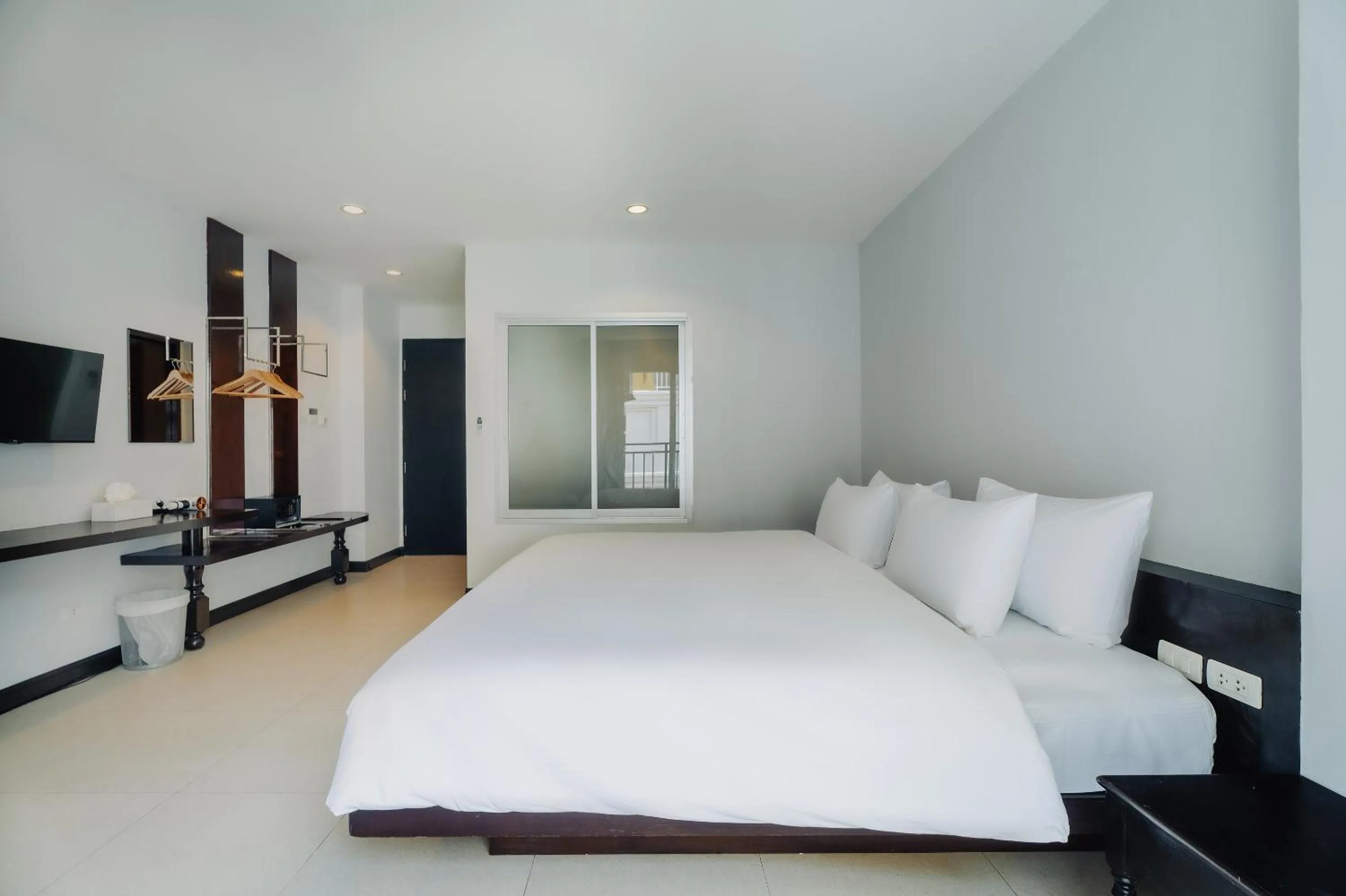 Bed in Di Yana Patong