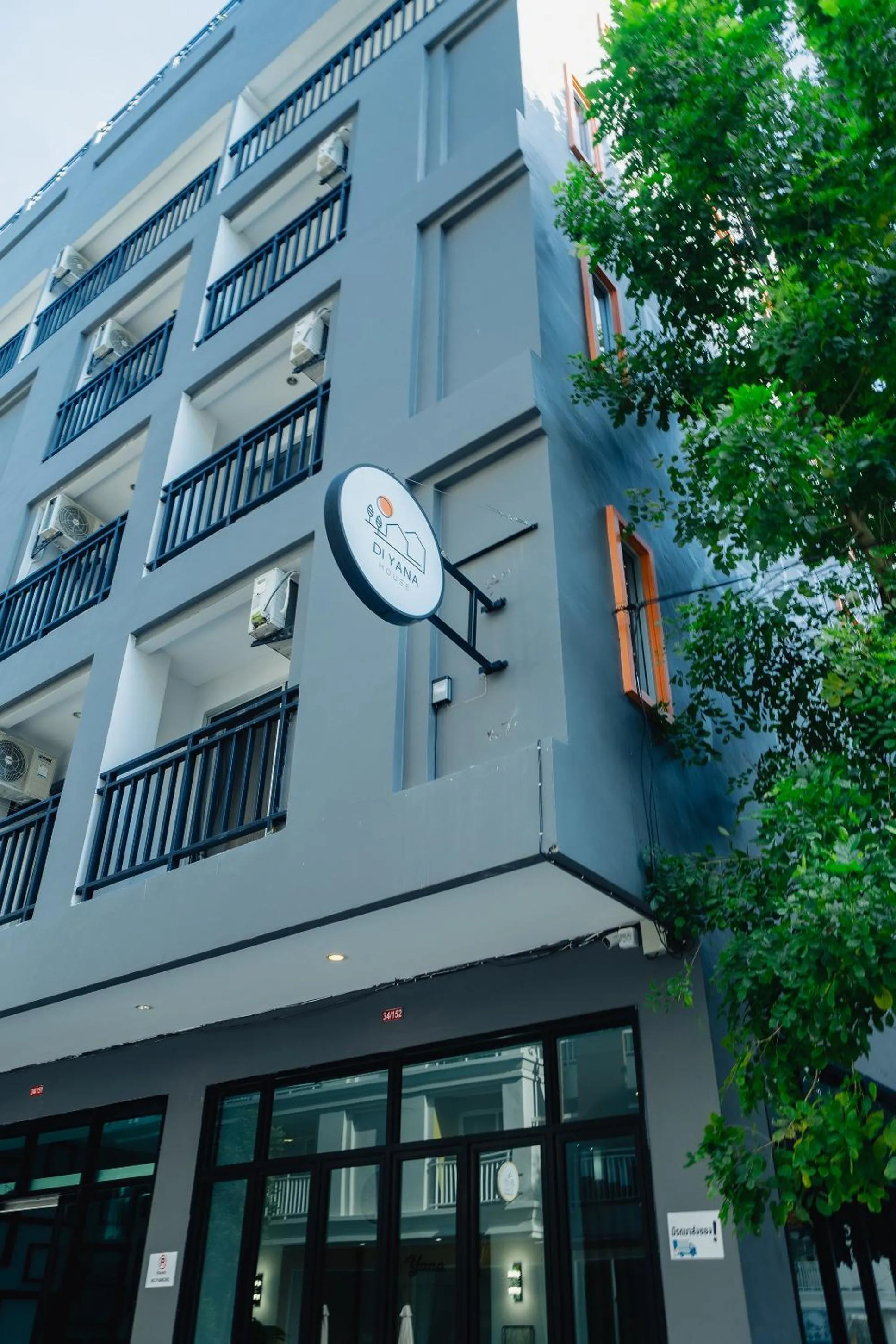 Property building in Di Yana Patong