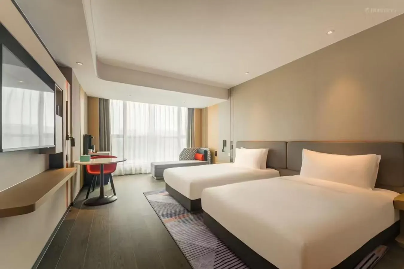 Photo of the whole room, Bed in Holiday Inn Express Hangzhou Qianjiang CenturyCity by IHG