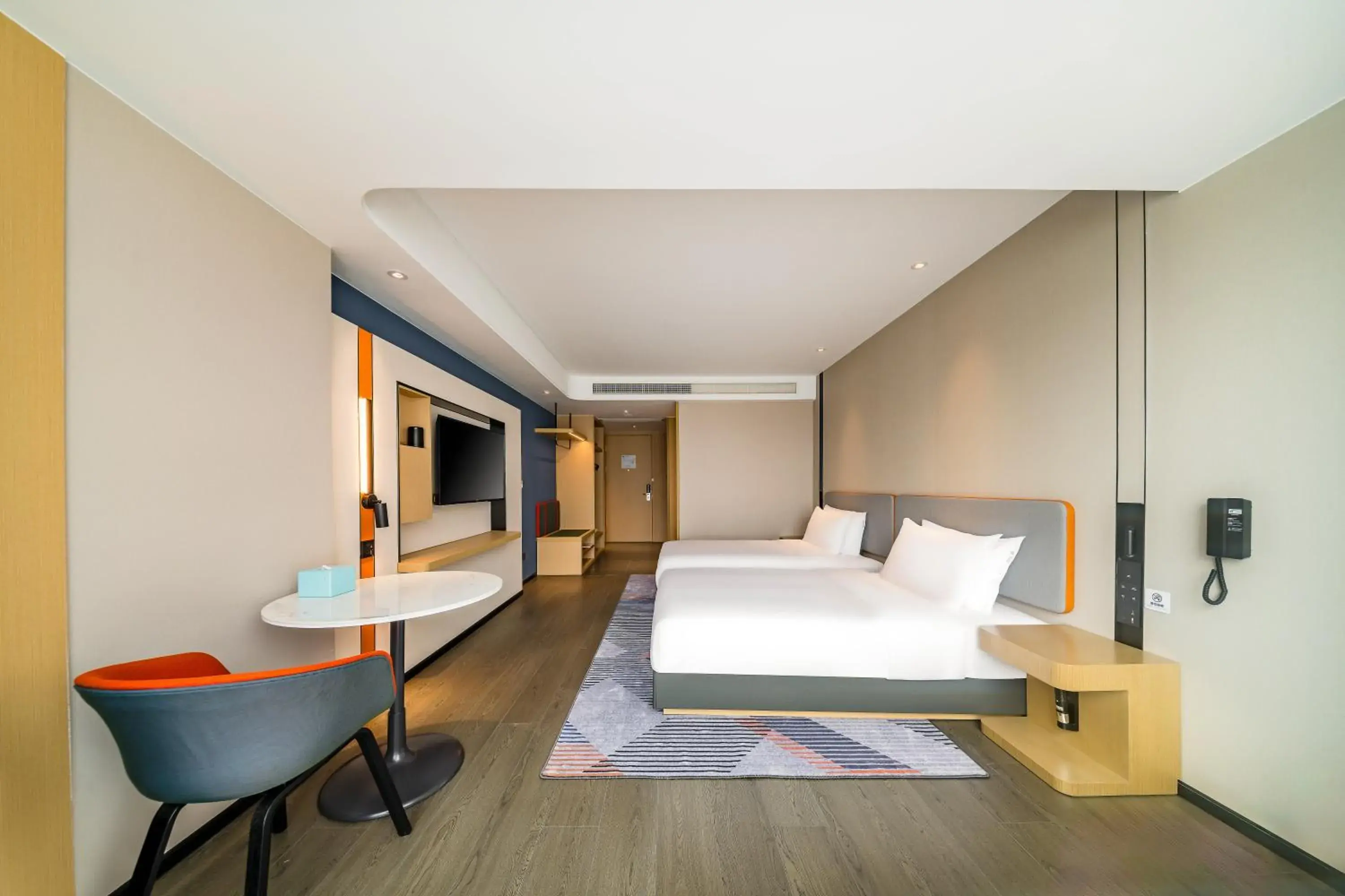 Standard Super King Room - Accessible in Holiday Inn Express Hangzhou Qianjiang CenturyCity by IHG Standard Super King Room - Accessible in Holiday Inn Express Hangzhou Qianjiang CenturyCity by IHG