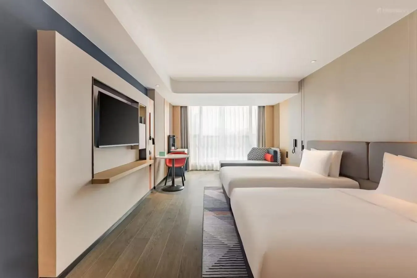 Photo of the whole room, Bed in Holiday Inn Express Hangzhou Qianjiang CenturyCity by IHG