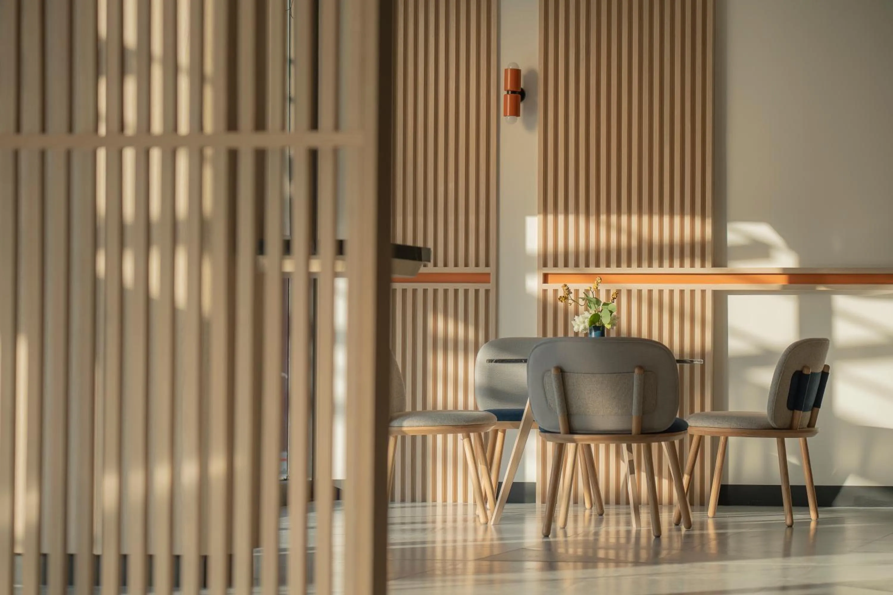 Lobby or reception in Holiday Inn Express Rayong