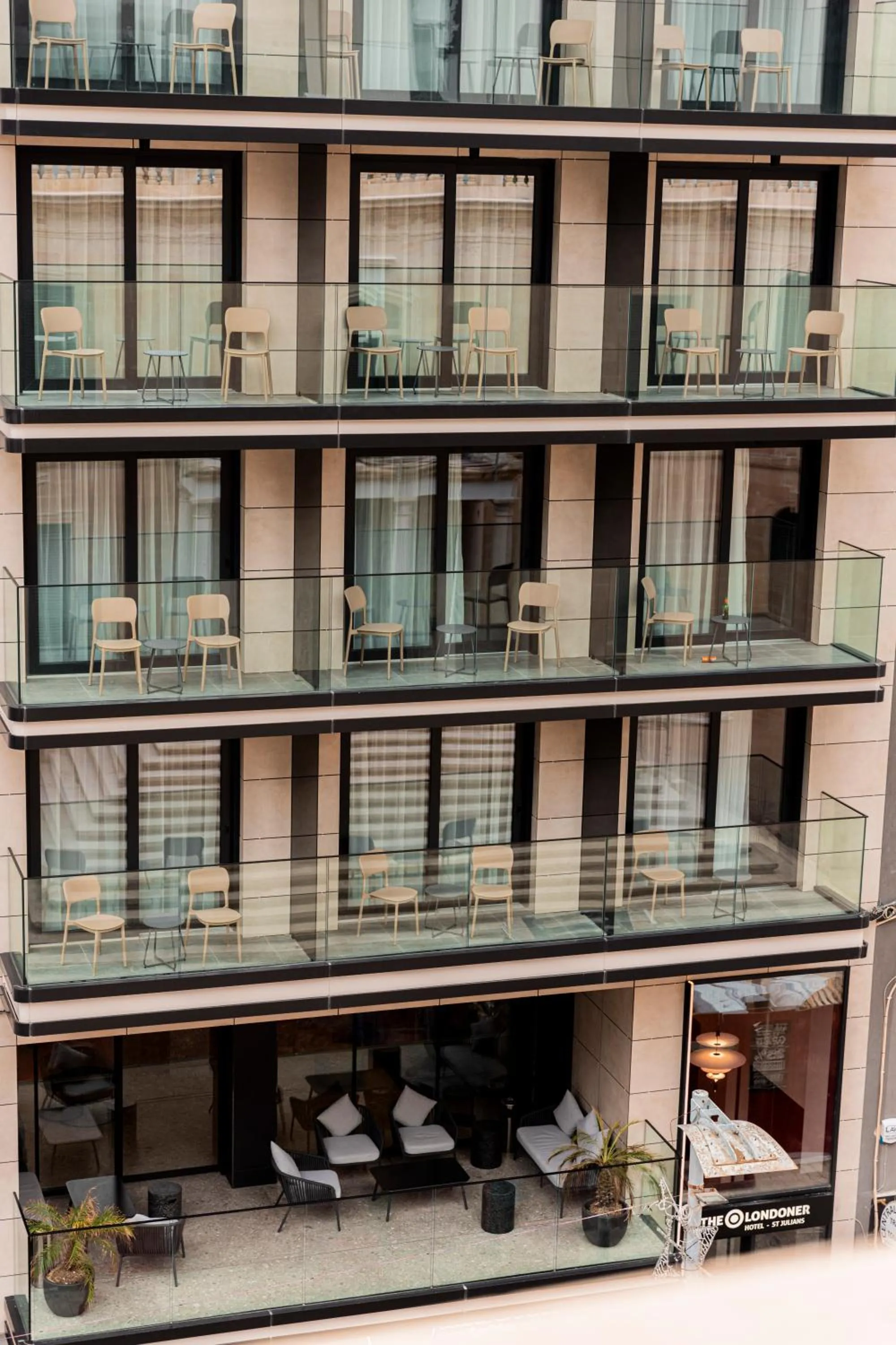 Facade/entrance in The Londoner Hotel St. Julian's