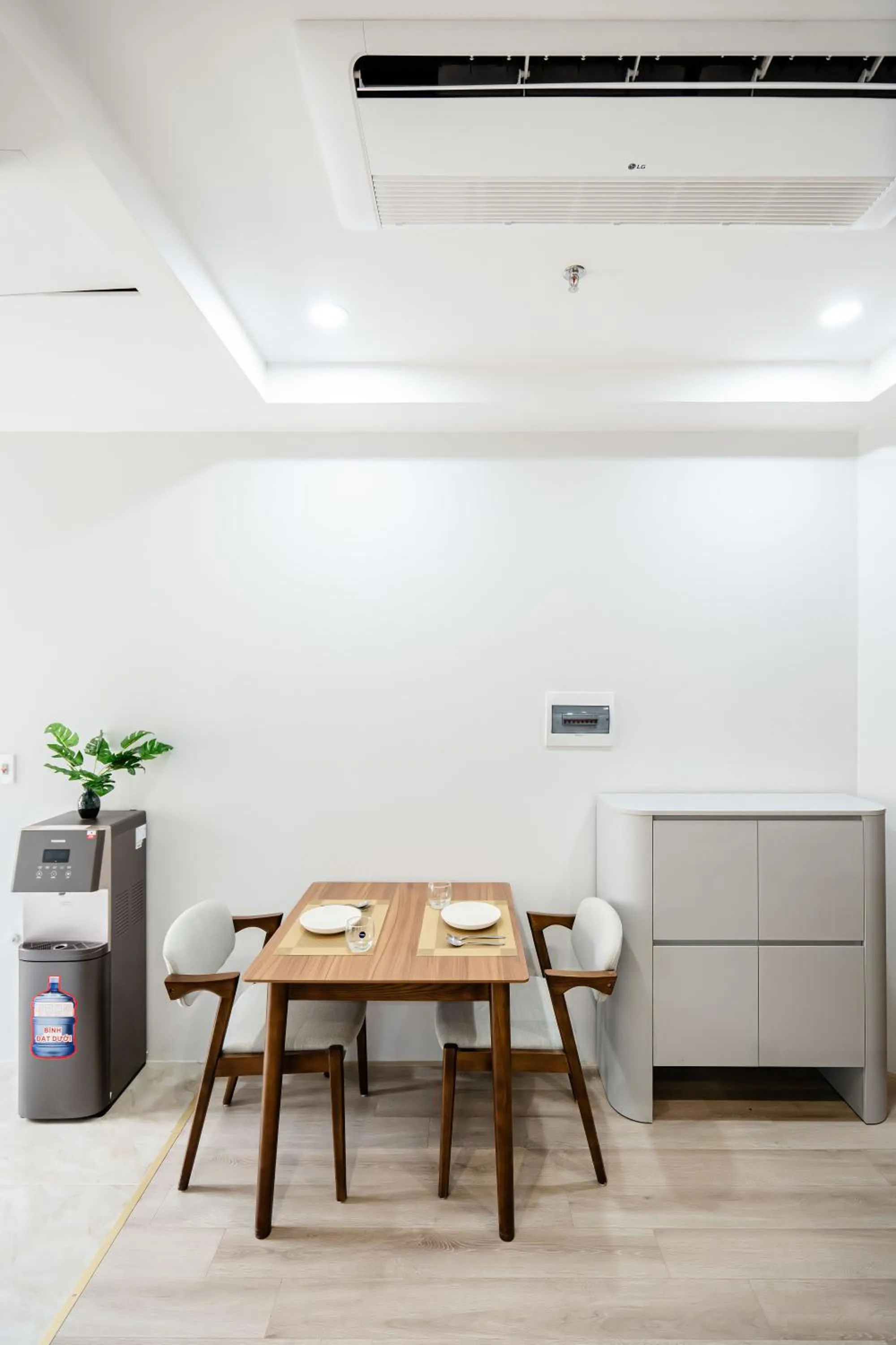 Dining area in FLESTA Núi Trúc