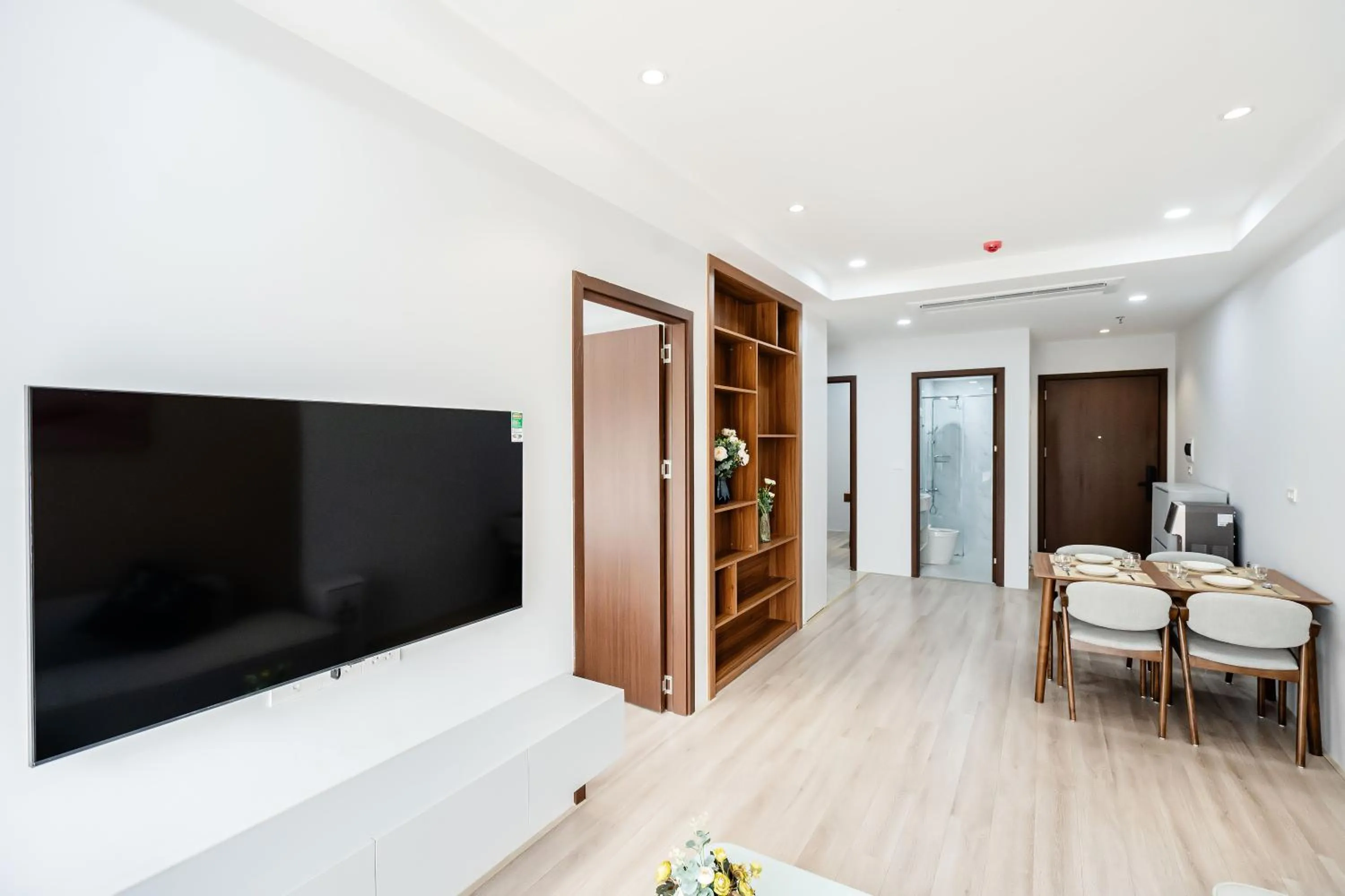 TV and multimedia in FLESTA Núi Trúc