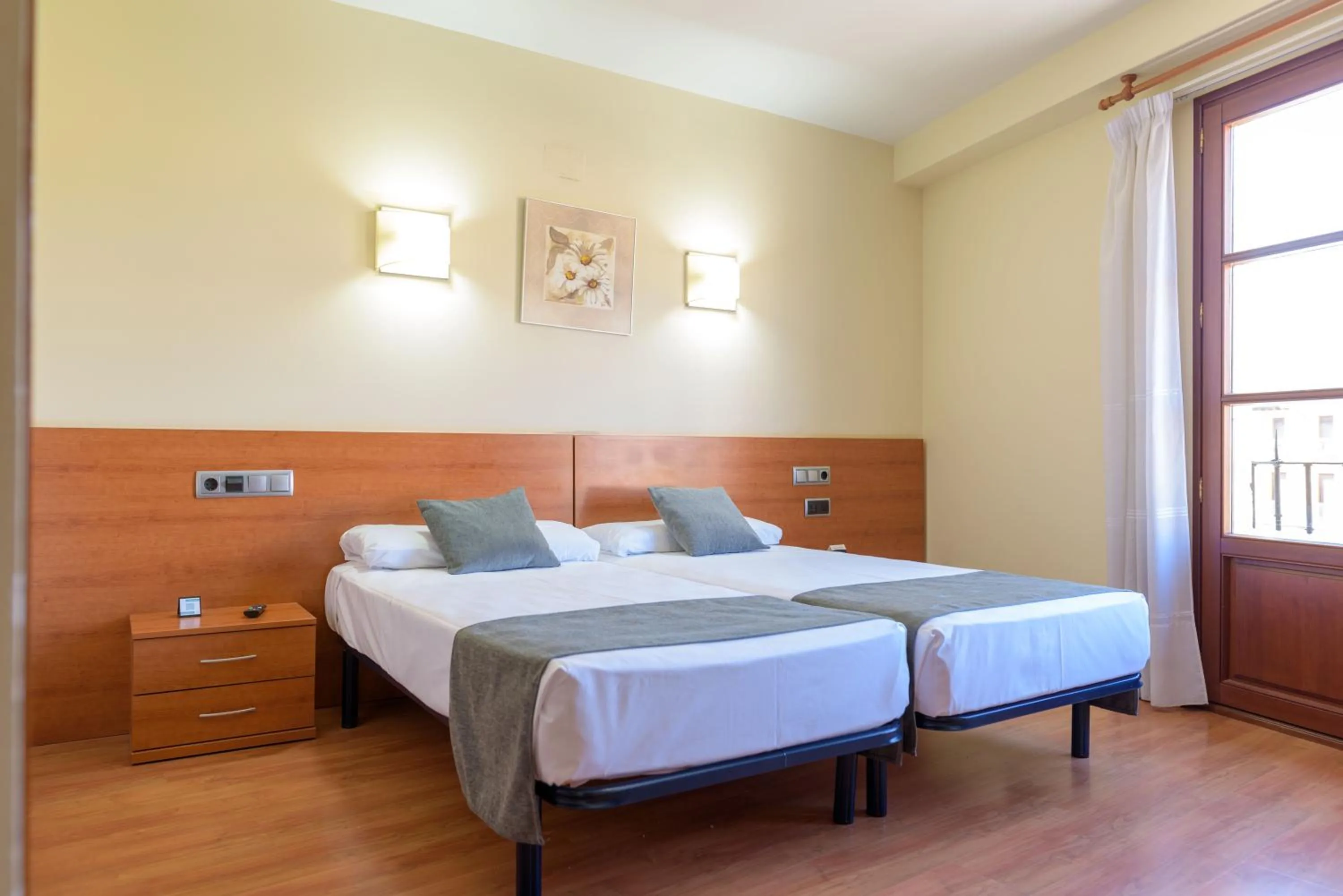 Bed in Alda Plaza Mayor Toro