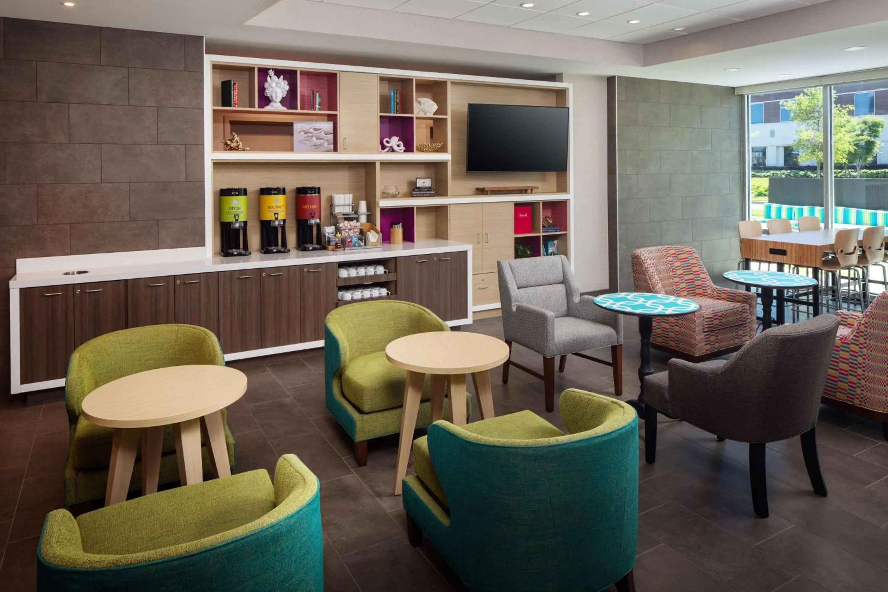 Breakfast in Home2 Suites By Hilton Wilmington Medical Park Downtown