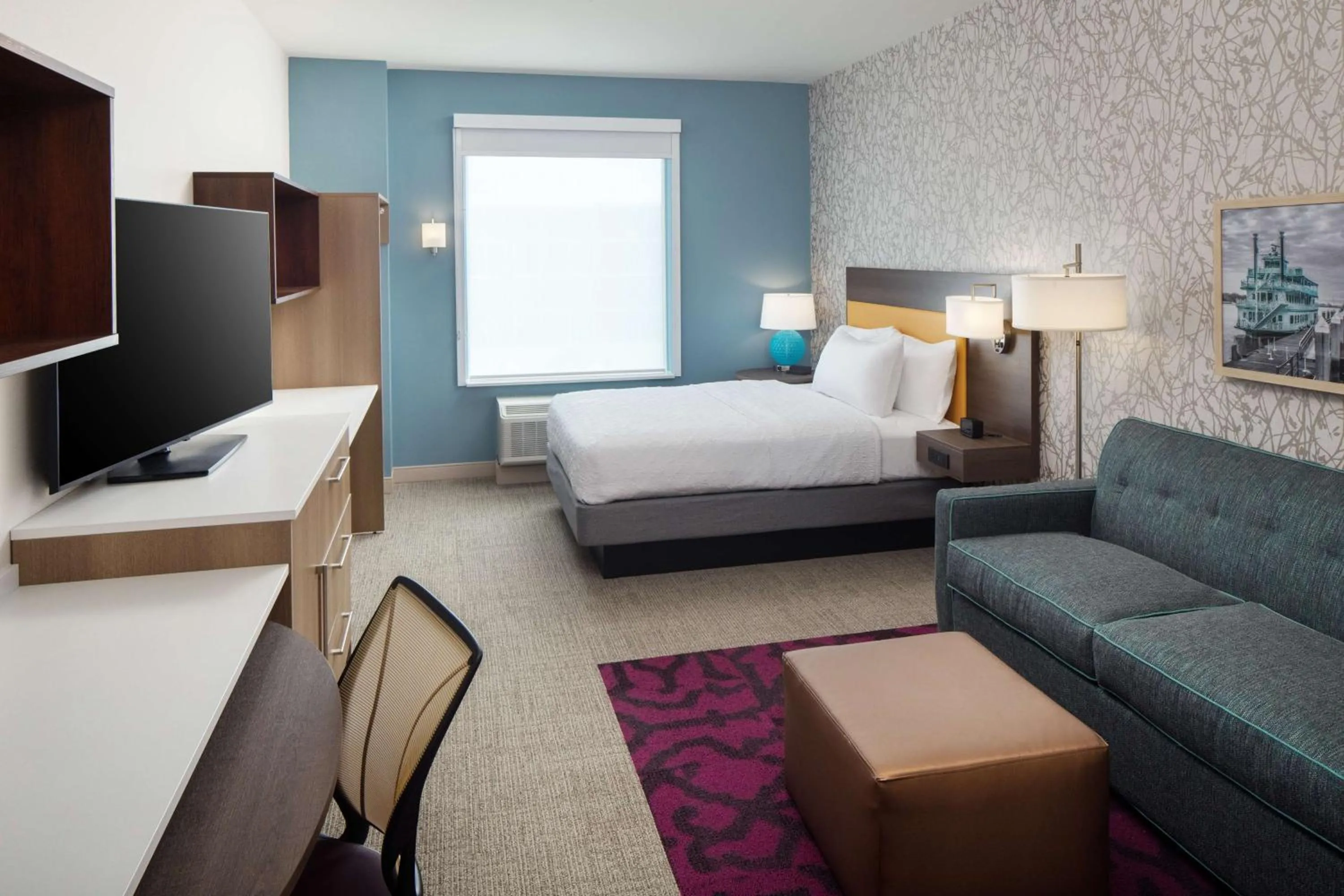 Bed in Home2 Suites By Hilton Wilmington Medical Park Downtown