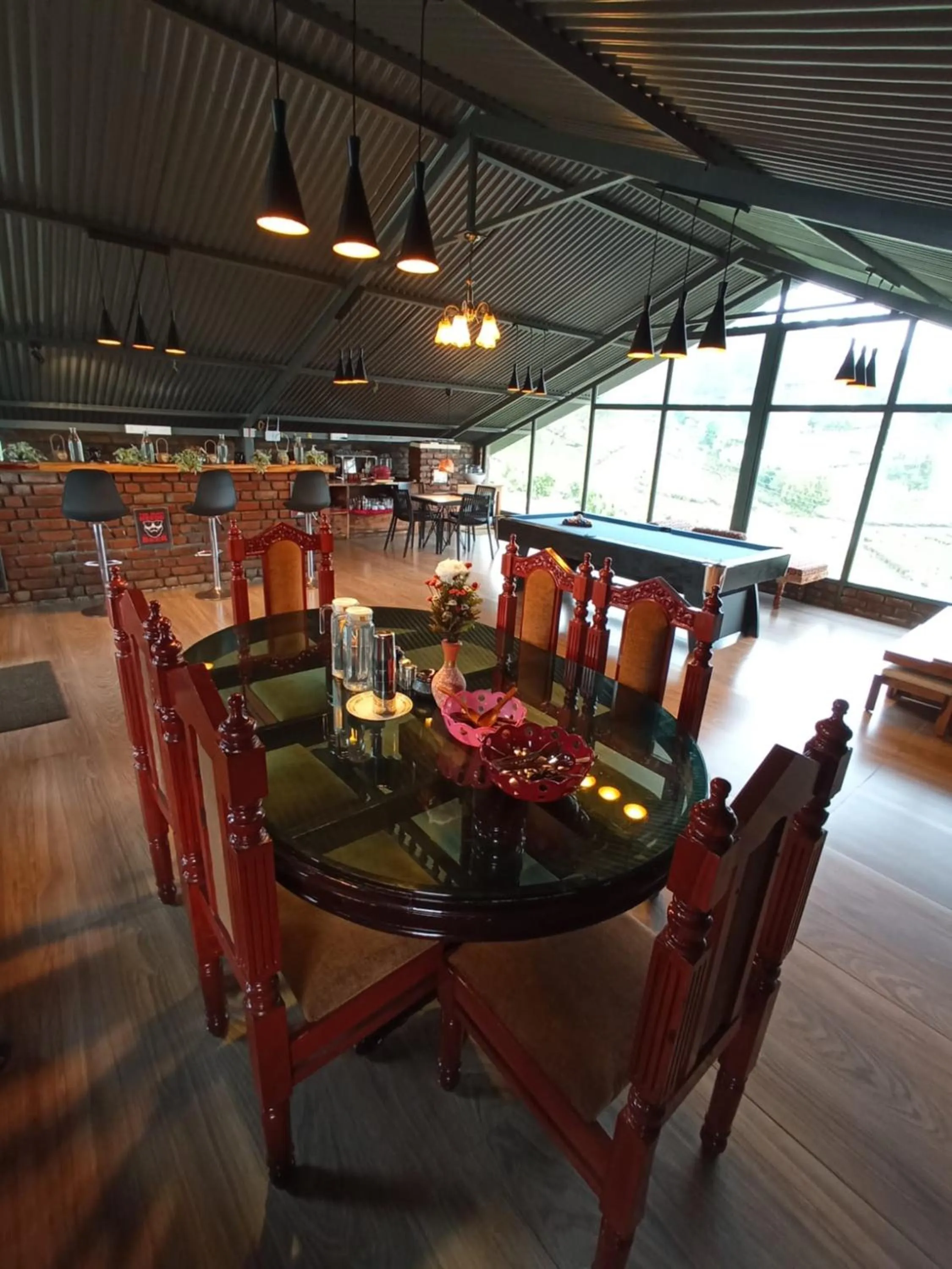 Restaurant/places to eat in Moonlight Chillers By LexStays