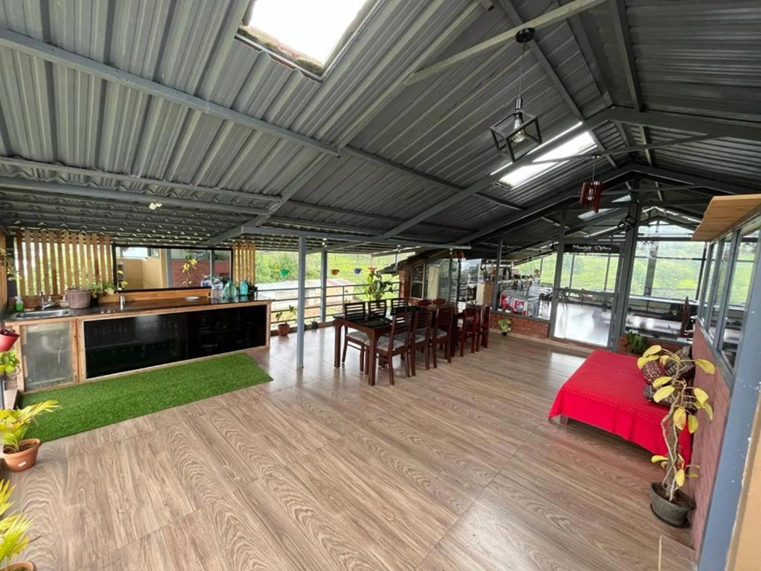 Dining area in Moonlight Chillers By LexStays