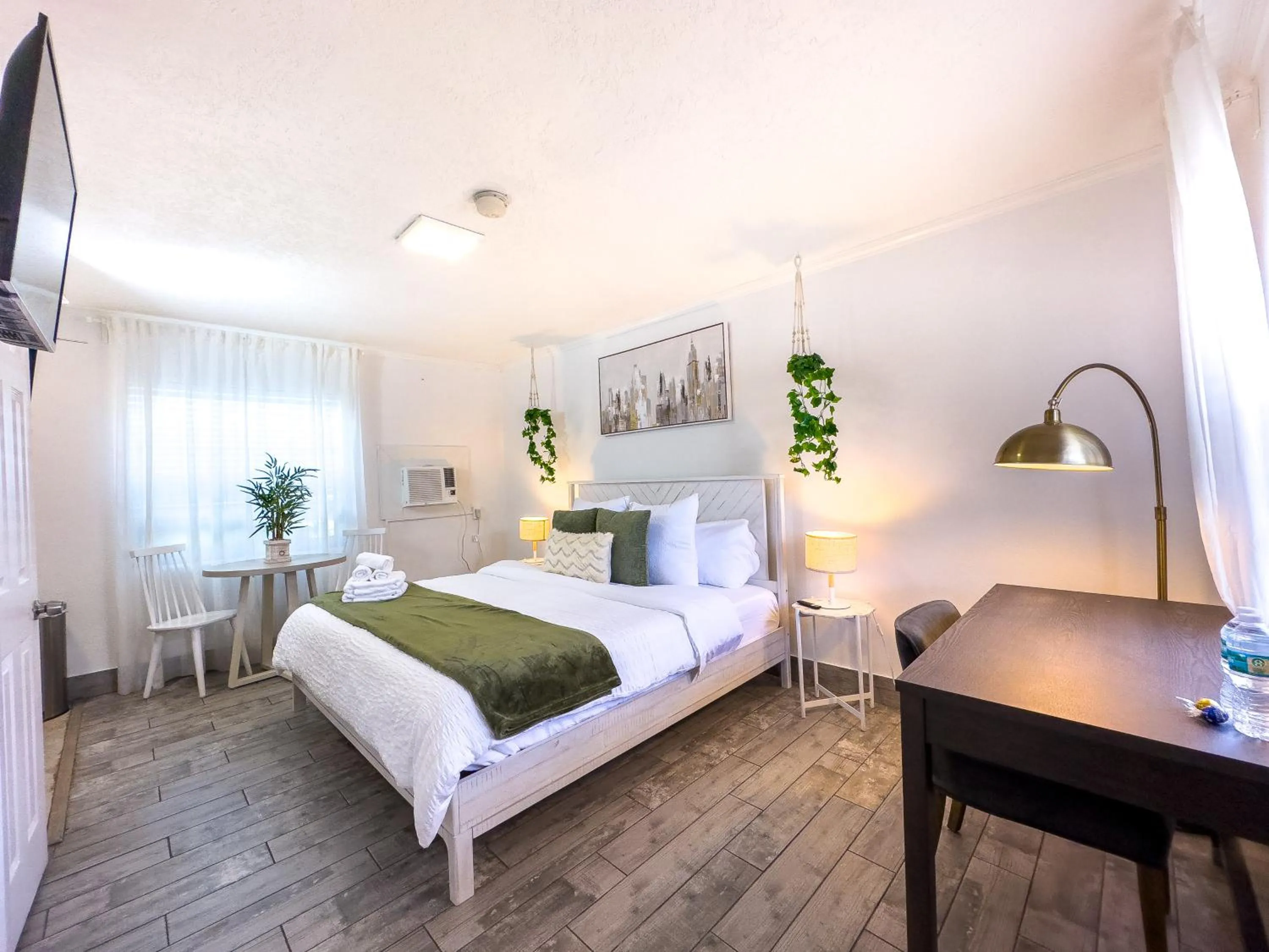 Bed in Summerside Inn,clearwater belleair