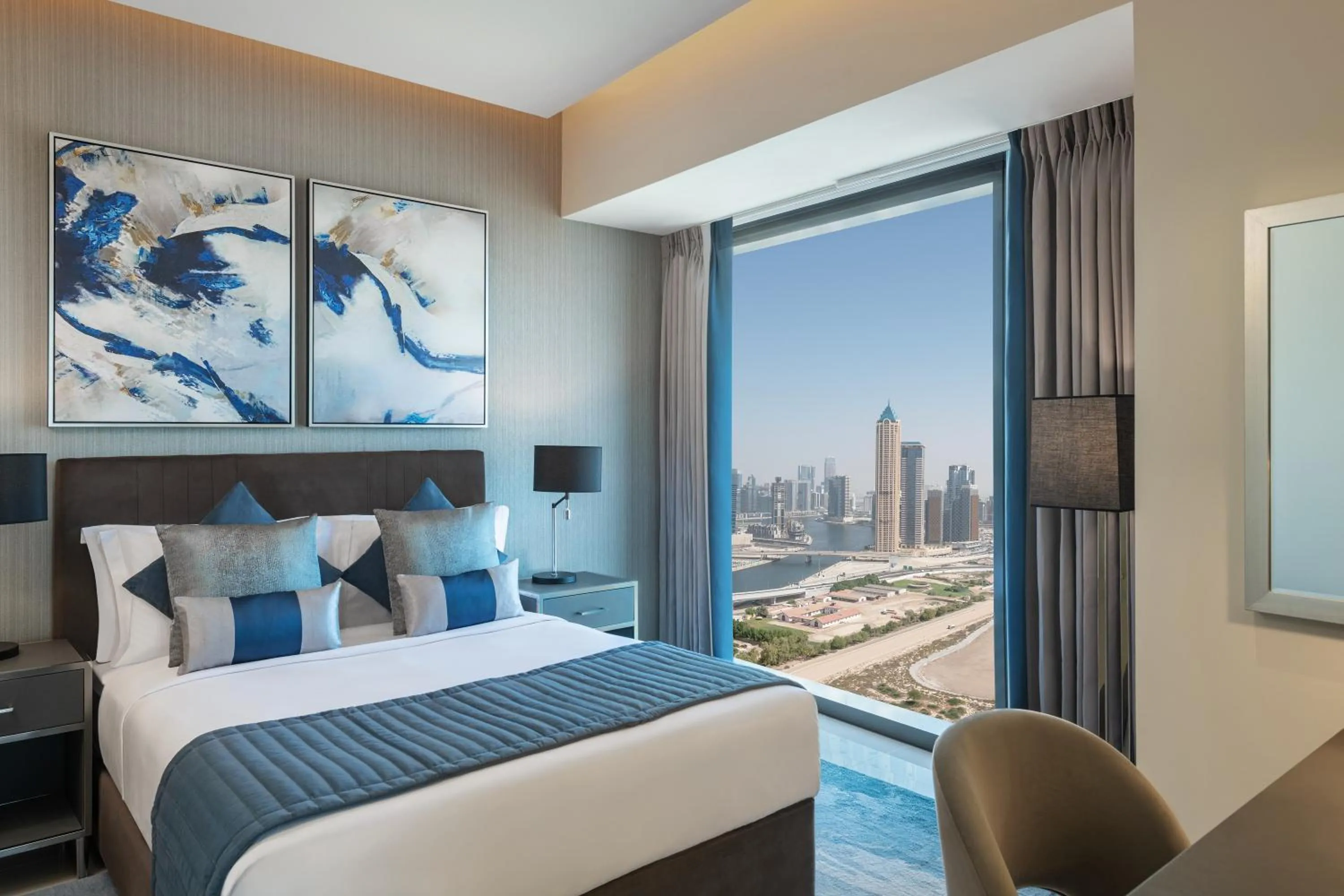 Bedroom, Bed in DAMAC Maison Aykon City Dubai