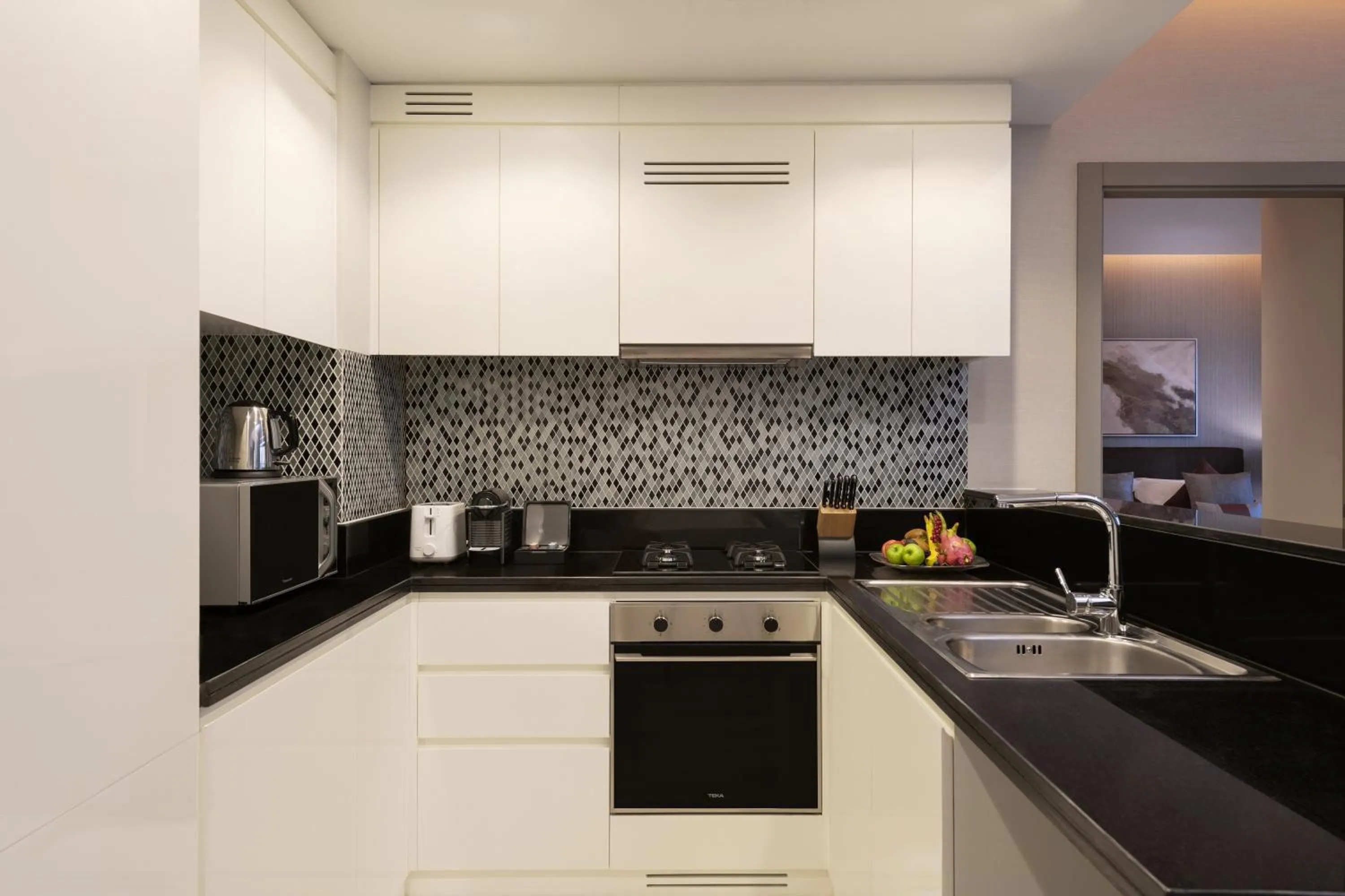 Coffee/tea facilities in DAMAC Maison Aykon City Dubai