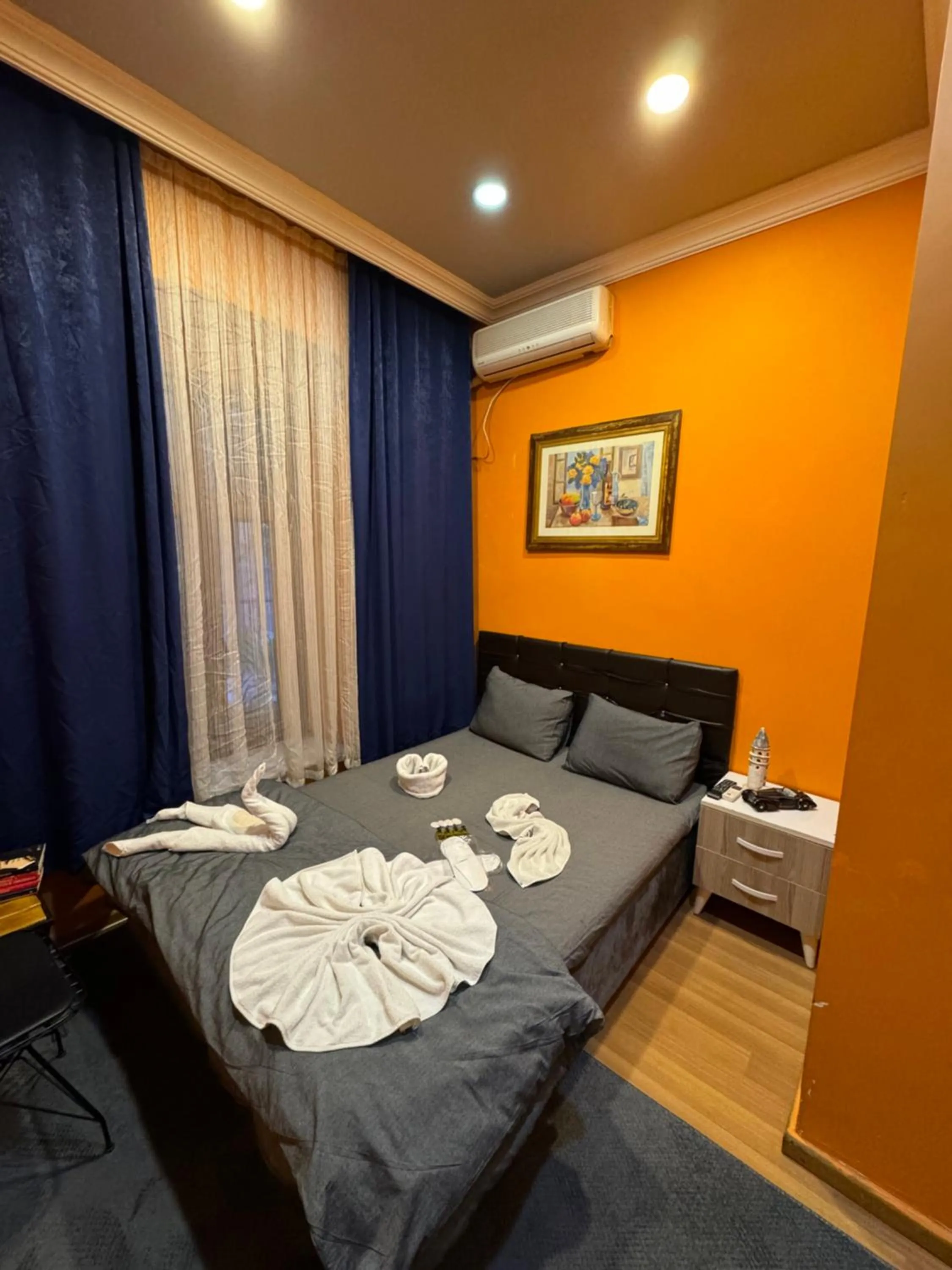 Bed in Taksim Pandora hotel