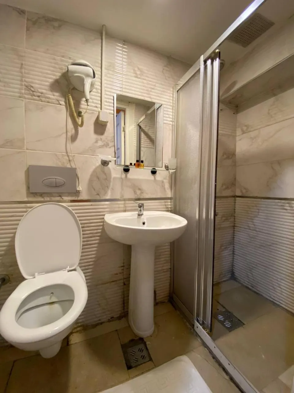 Shower in Taksim Pandora hotel