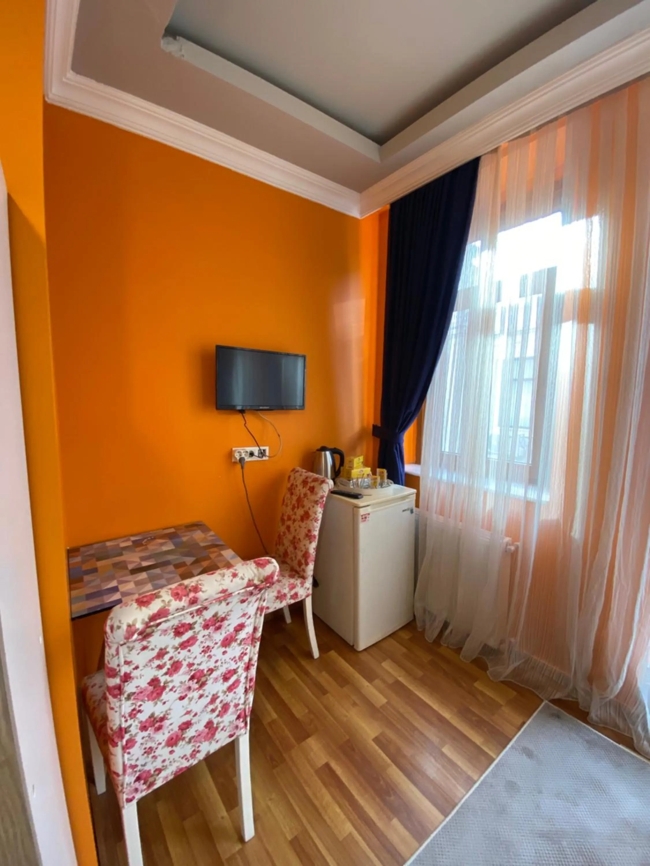 TV and multimedia, Bed in Taksim Pandora hotel