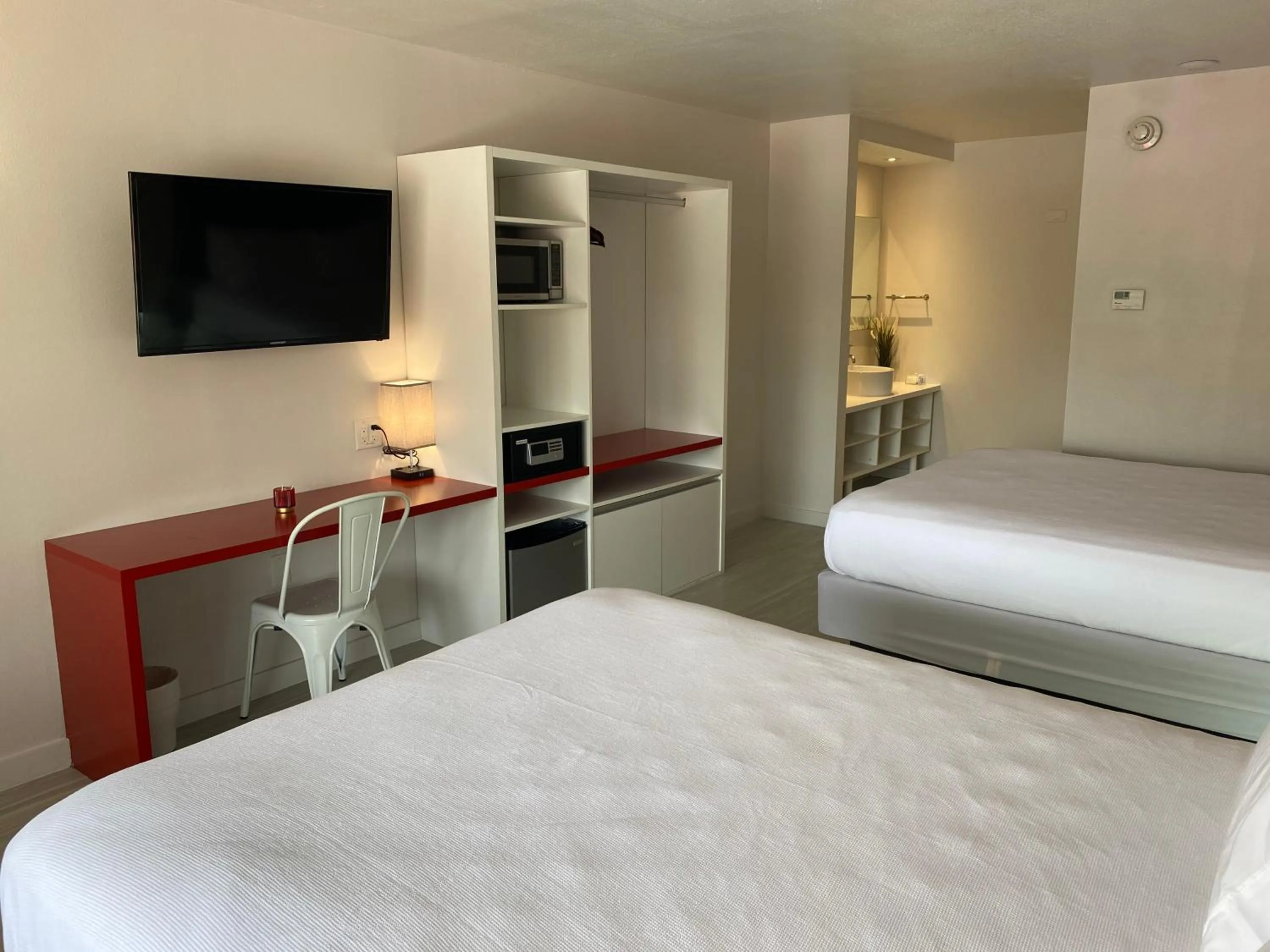 Bed in A & S Vacation Rooms