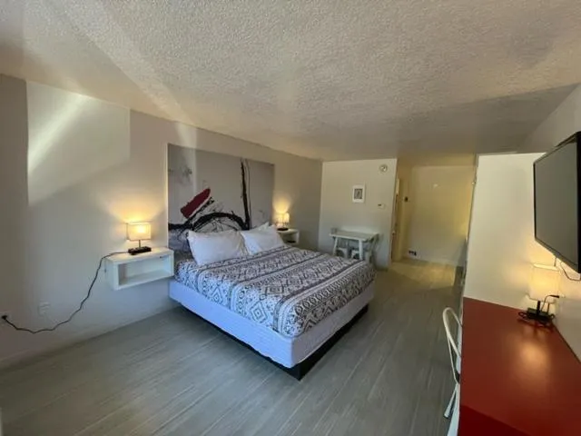 Bed in A & S Vacation Rooms