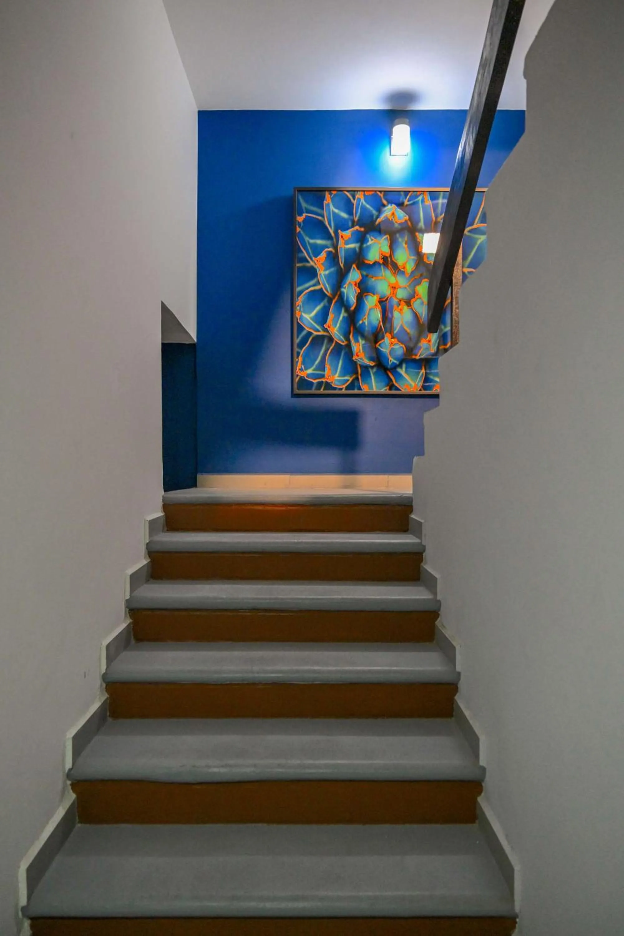 Lobby or reception in Vista Express Guadalajara Expo SureStay Collection by BW