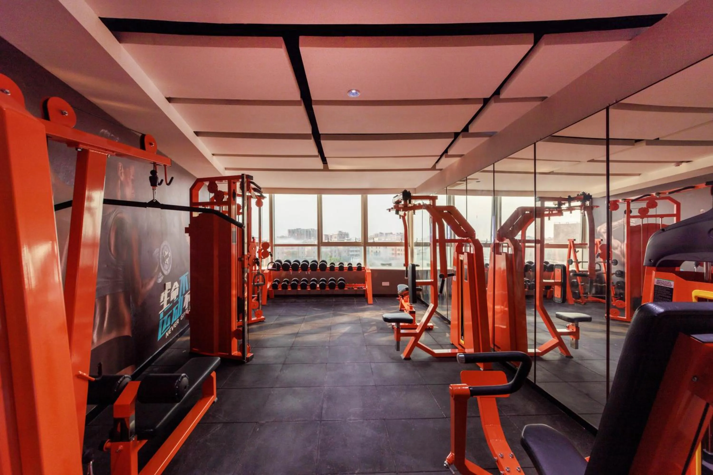 Fitness centre/facilities in Feili International Hotel