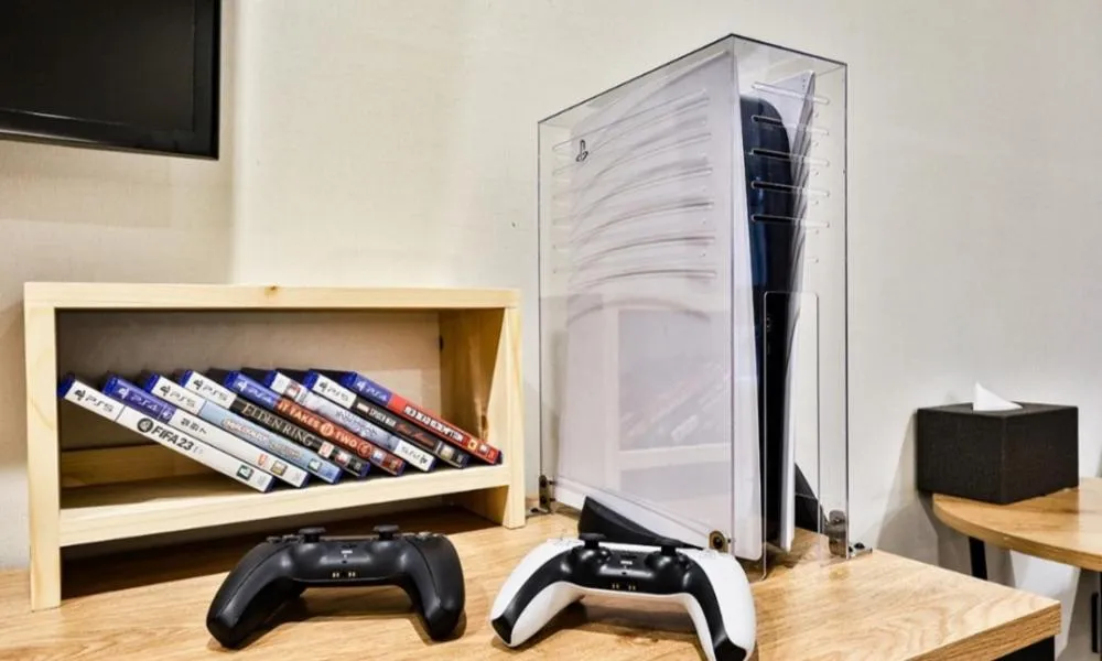 TV and multimedia in Beyond Hotel