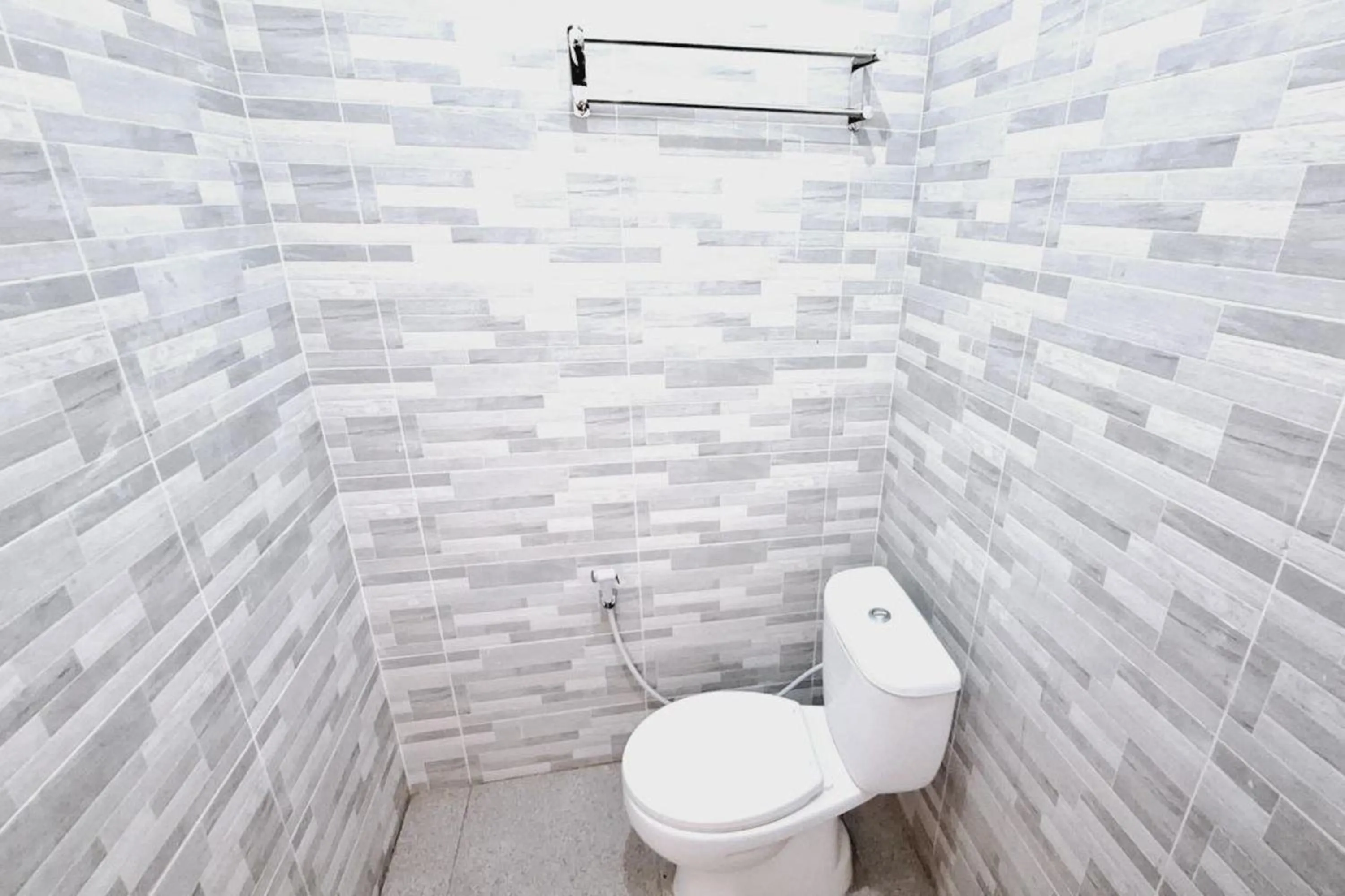 Bathroom in Ayani Guest House RedPartner