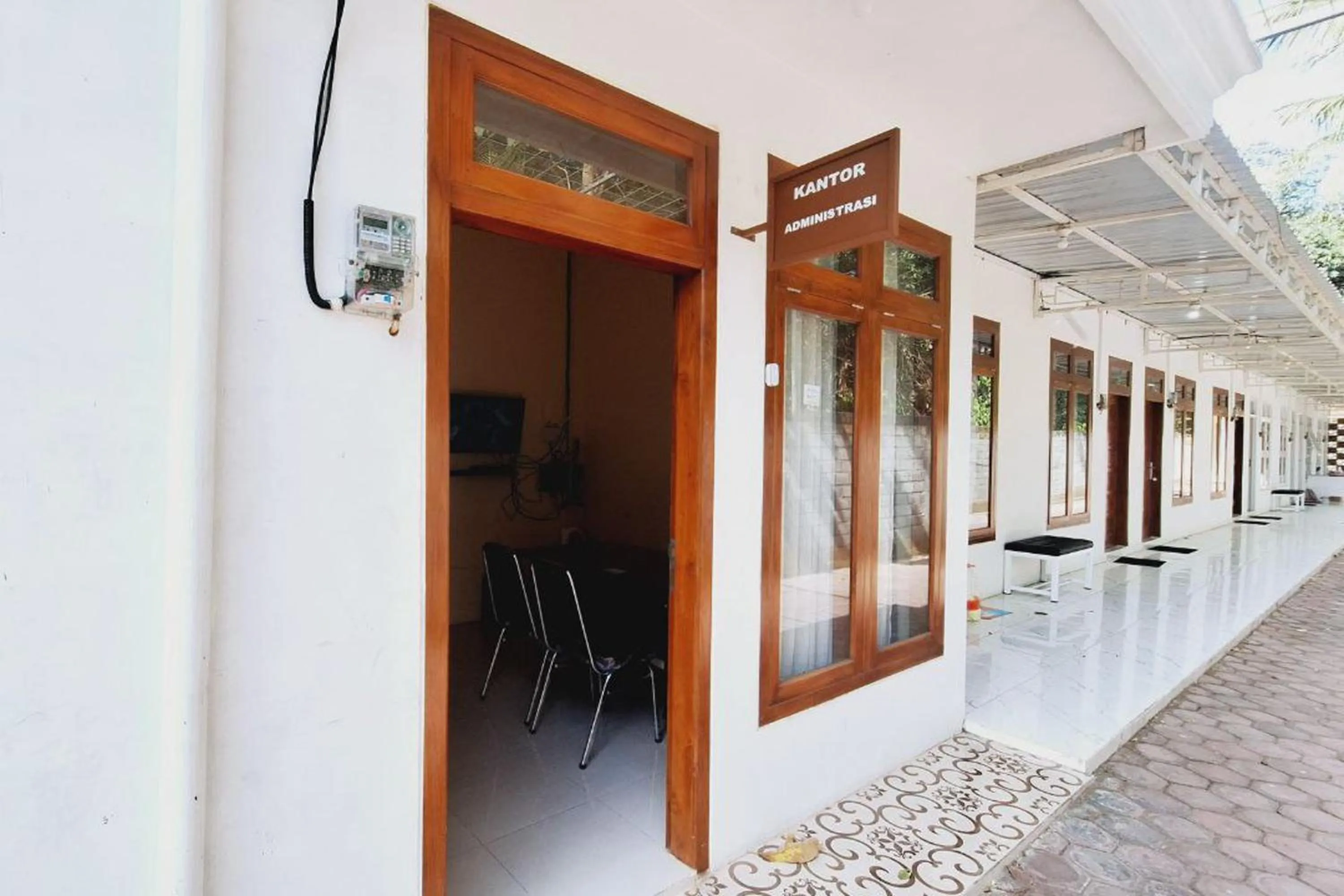 Lobby or reception in Ayani Guest House RedPartner