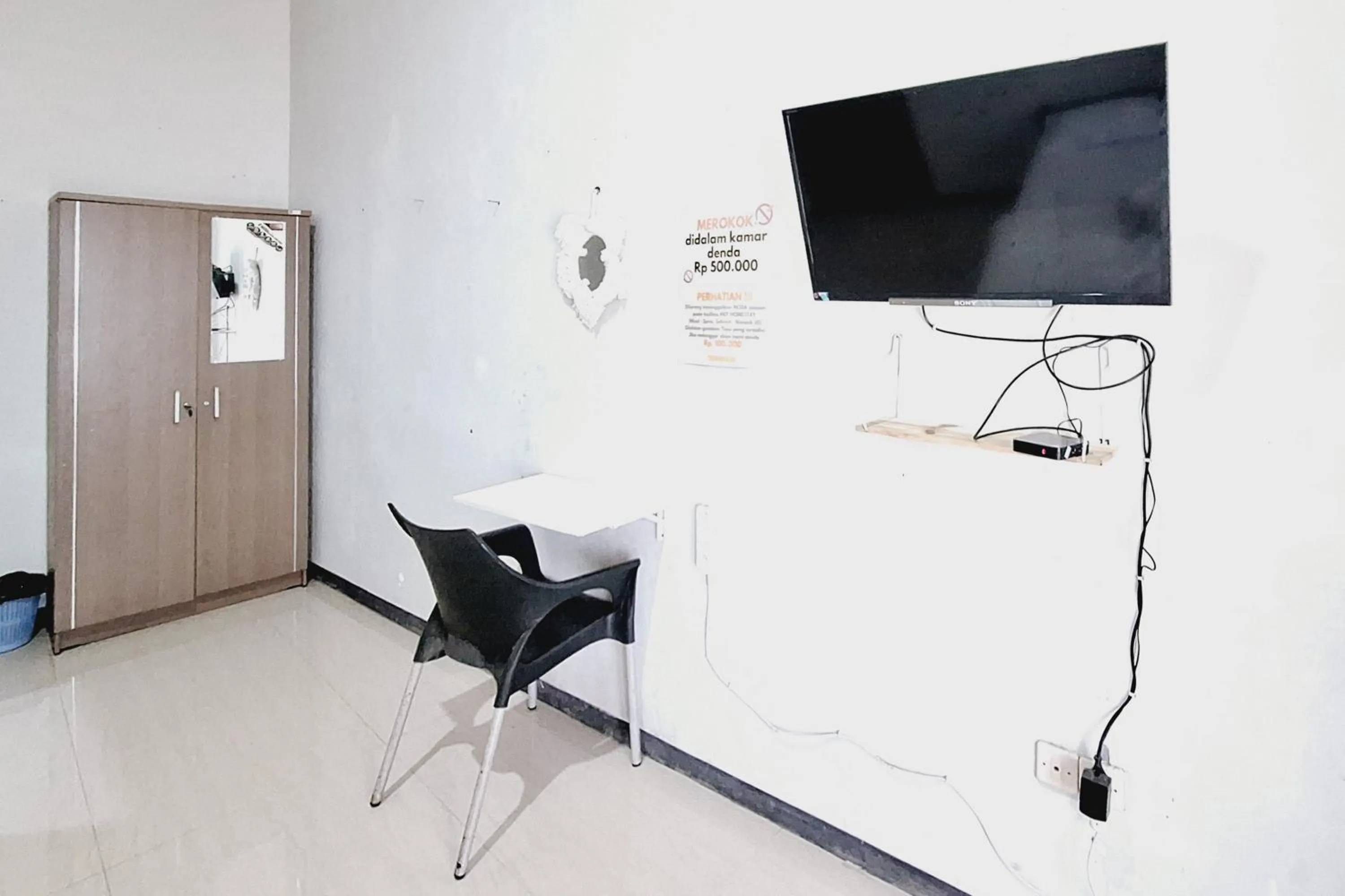 Bedroom in HKP Homestay RedPartner Blitar