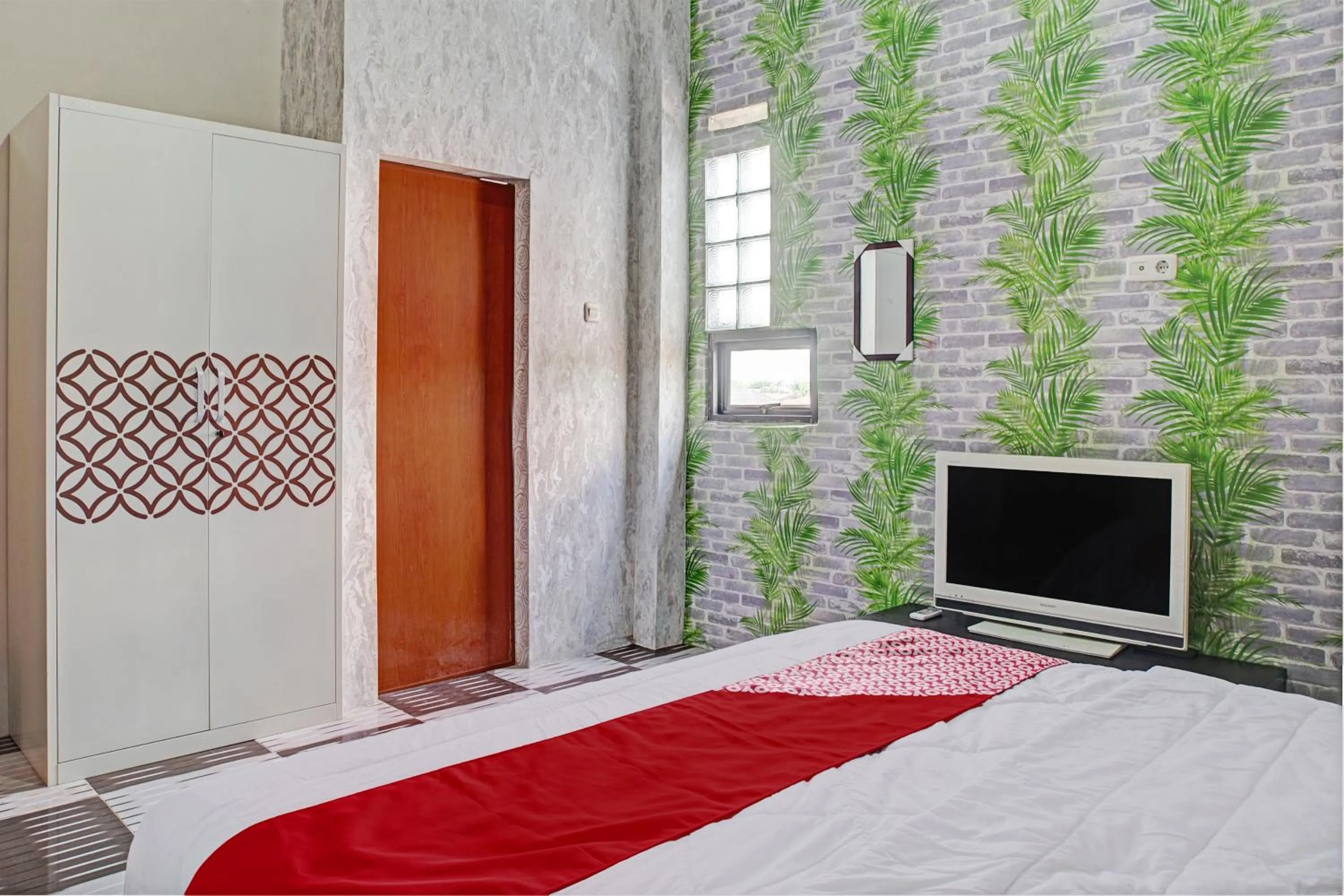 Bedroom, Bed in Hotel O Sartika Gh Syariah