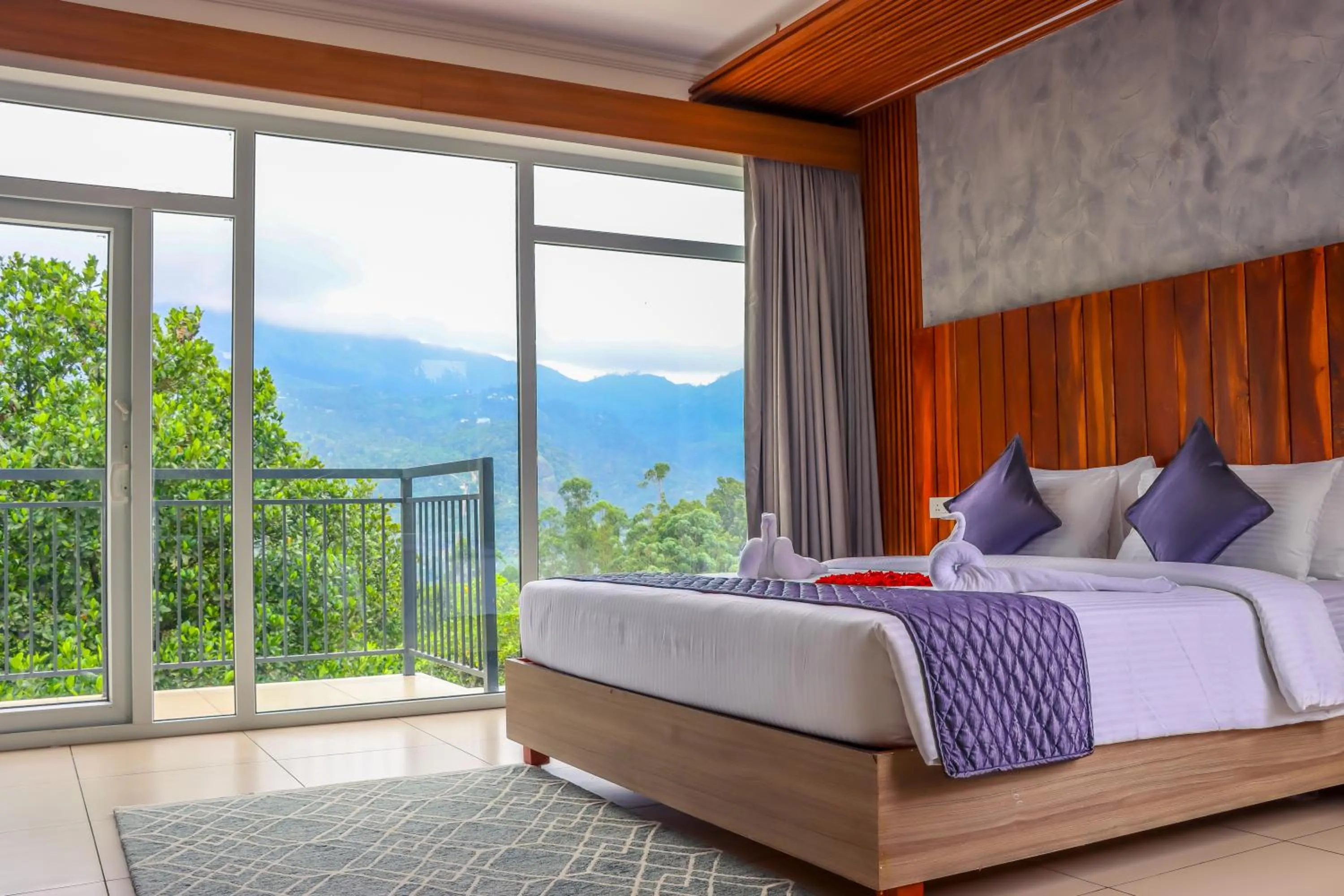 Bed in Winter Note Resorts