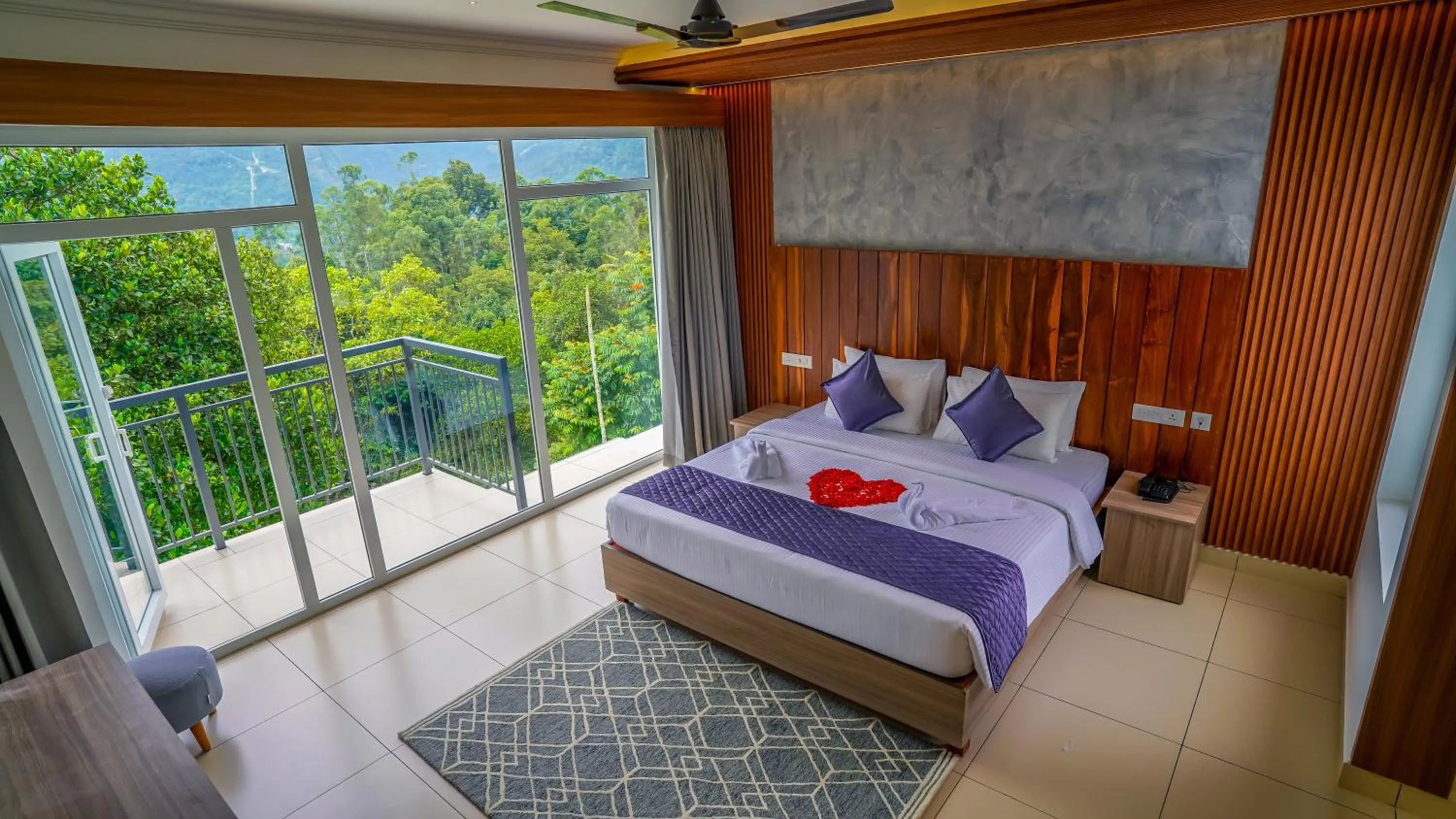 Balcony/Terrace, Bed in Winter Note Resorts