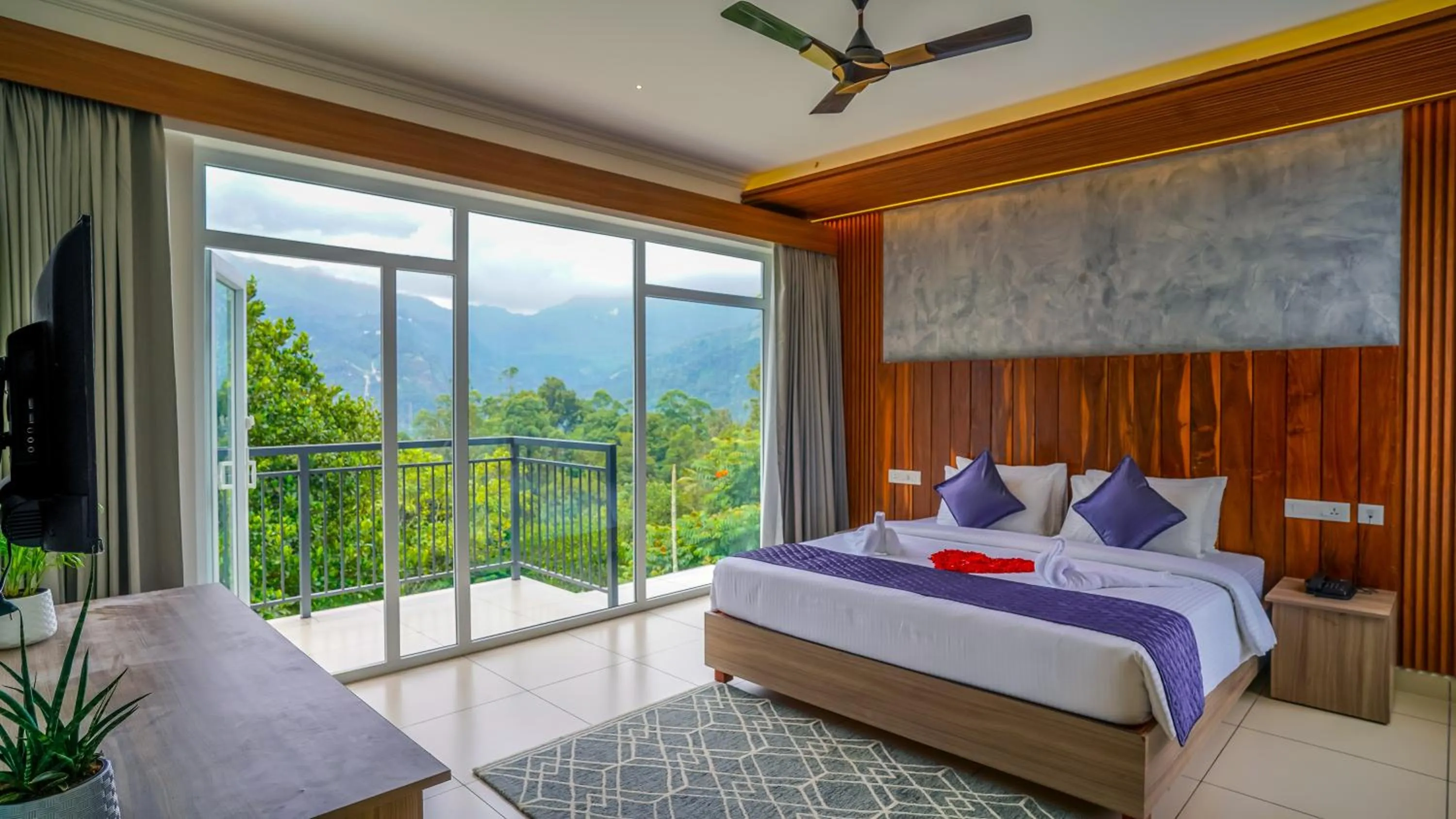 Bedroom, Bed in Winter Note Resorts