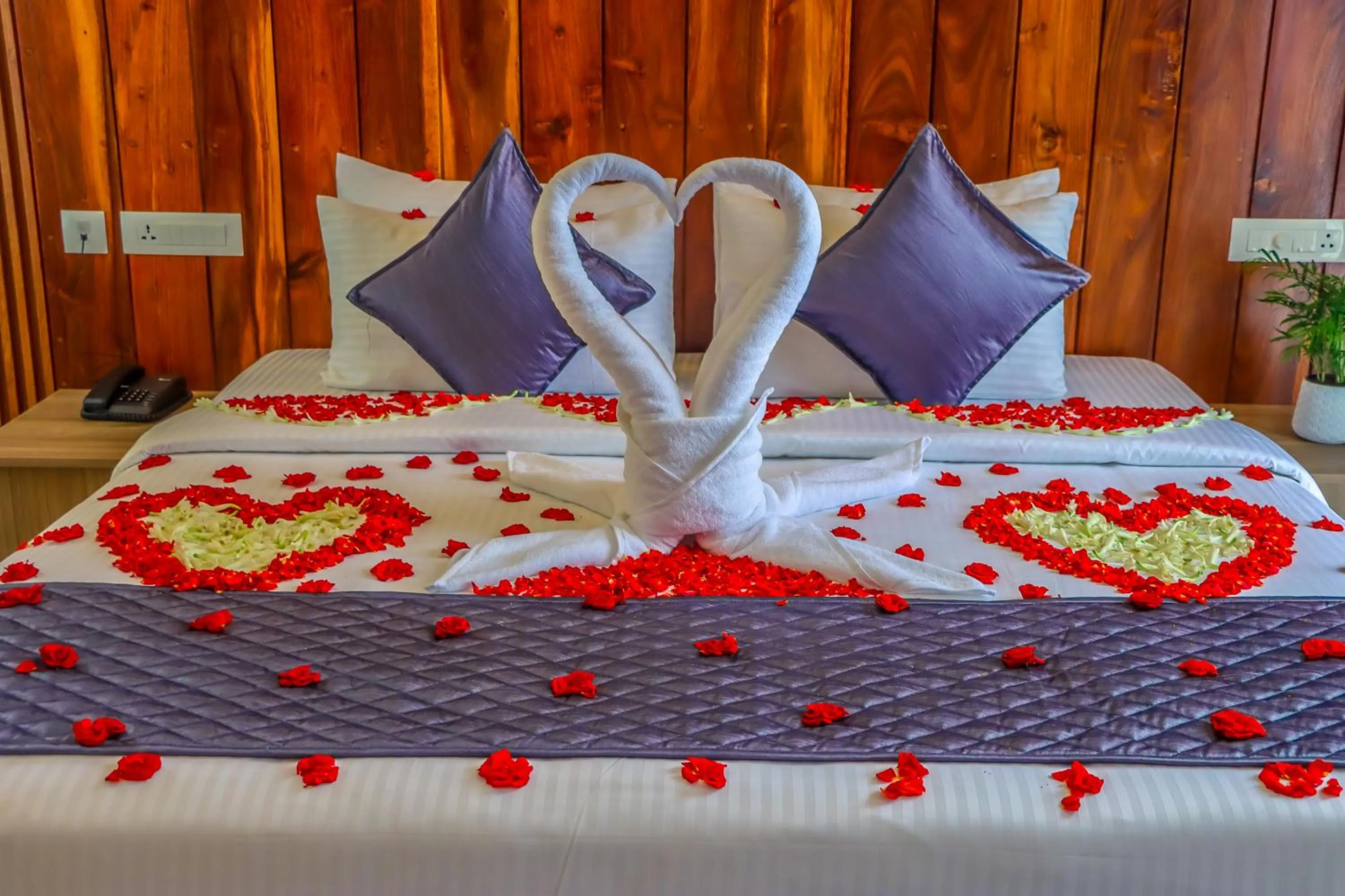 Bed in Winter Note Resorts