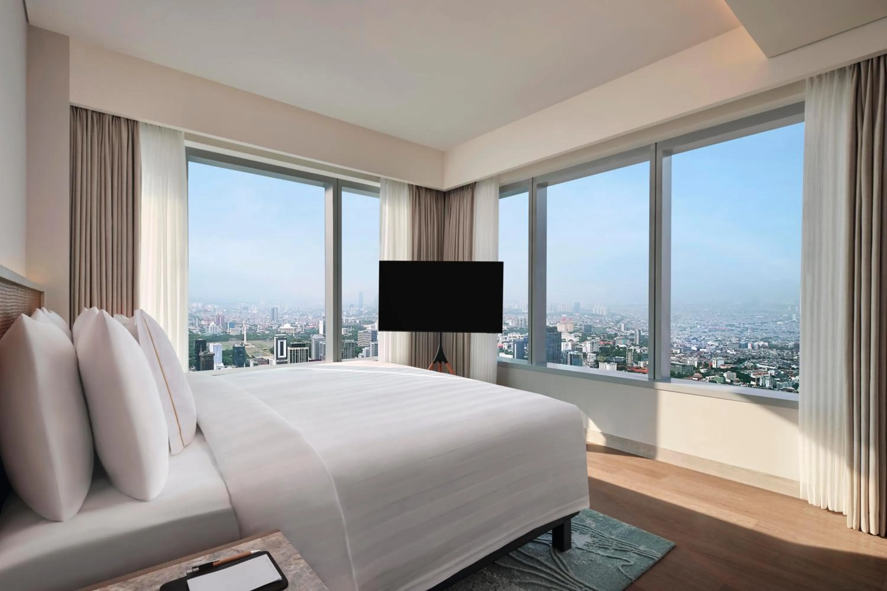 TV and multimedia, Bed in PARKROYAL Serviced Suites Jakarta