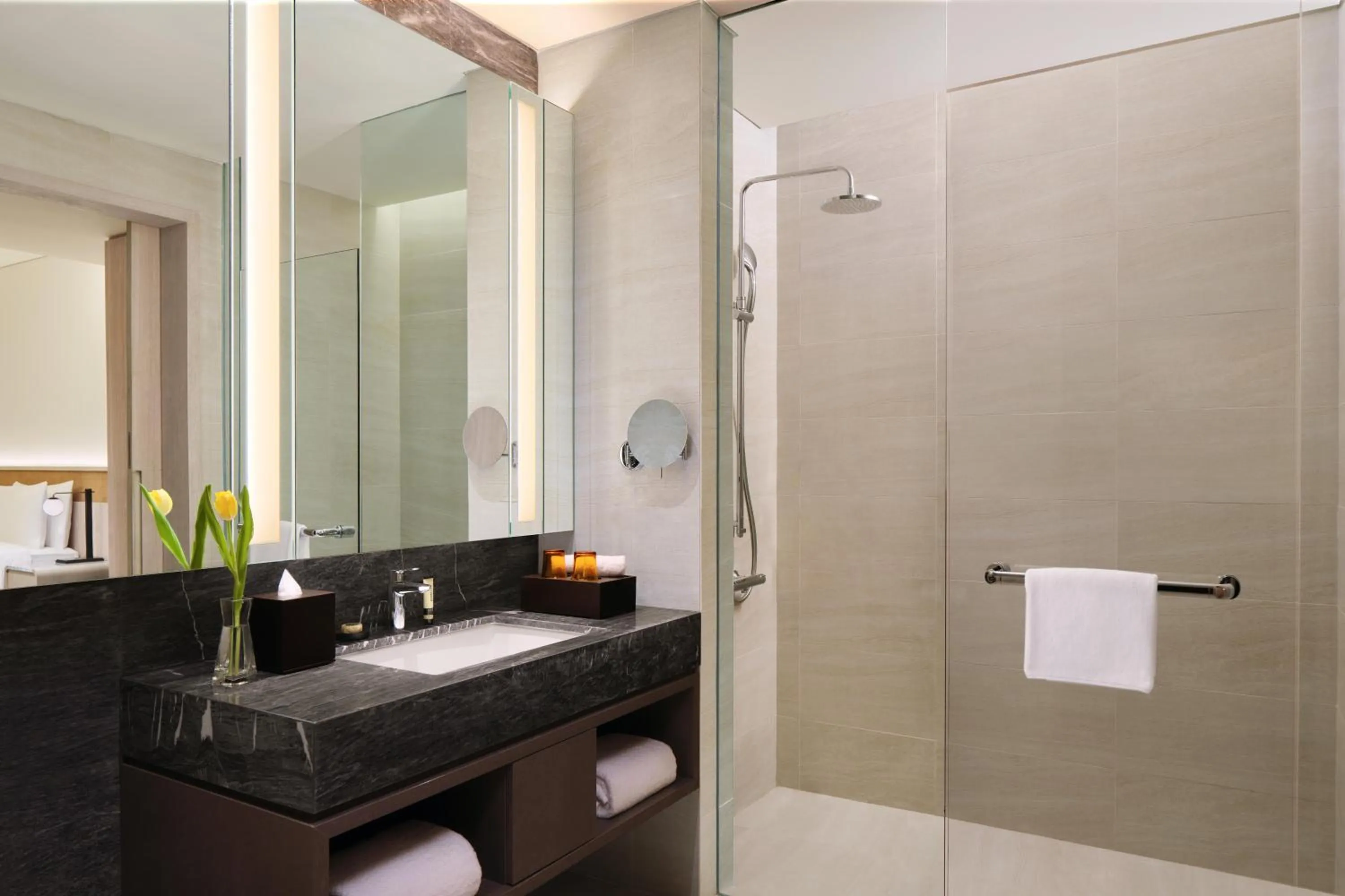 Toilet in PARKROYAL Serviced Suites Jakarta