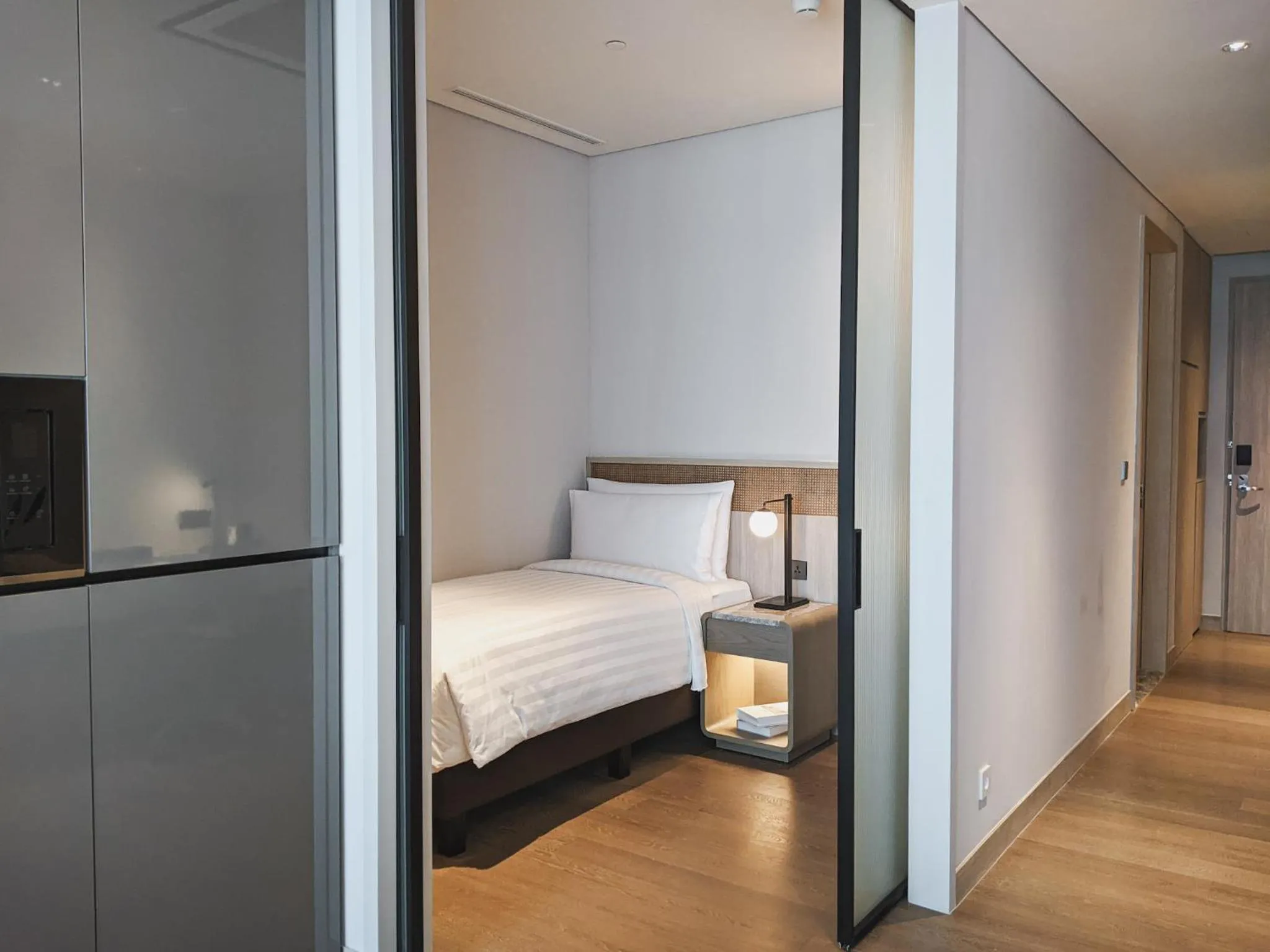 Bedroom, Bed in PARKROYAL Serviced Suites Jakarta