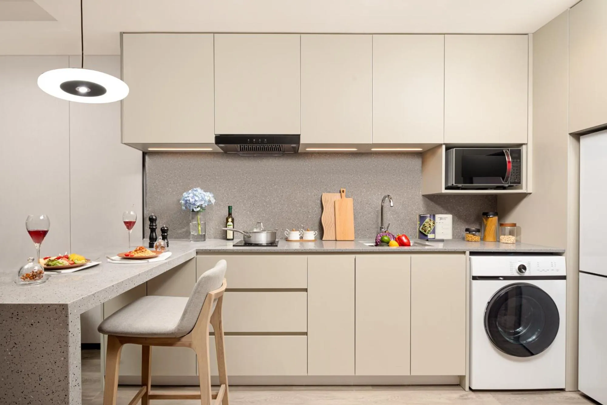 Kitchen or kitchenette in Citadines Hope City Boao
