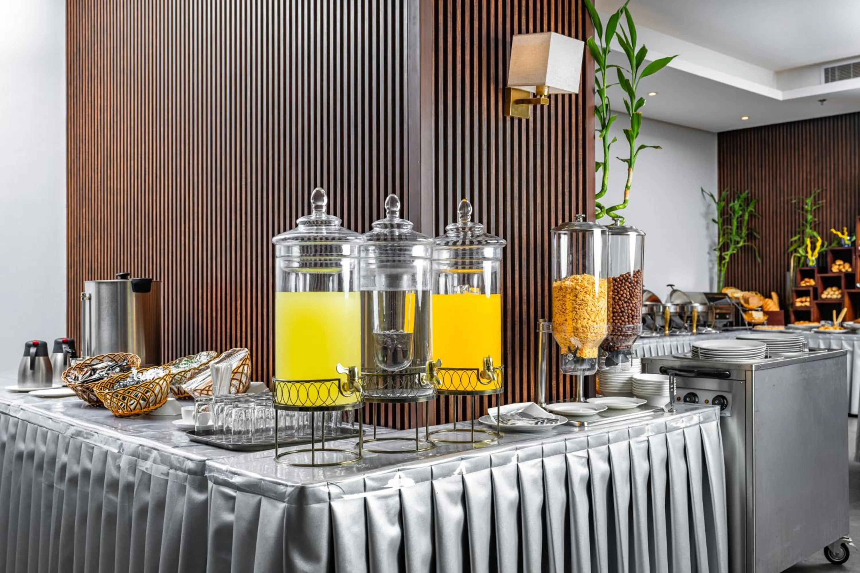 Drinks in Elaf Qinwan Hotel