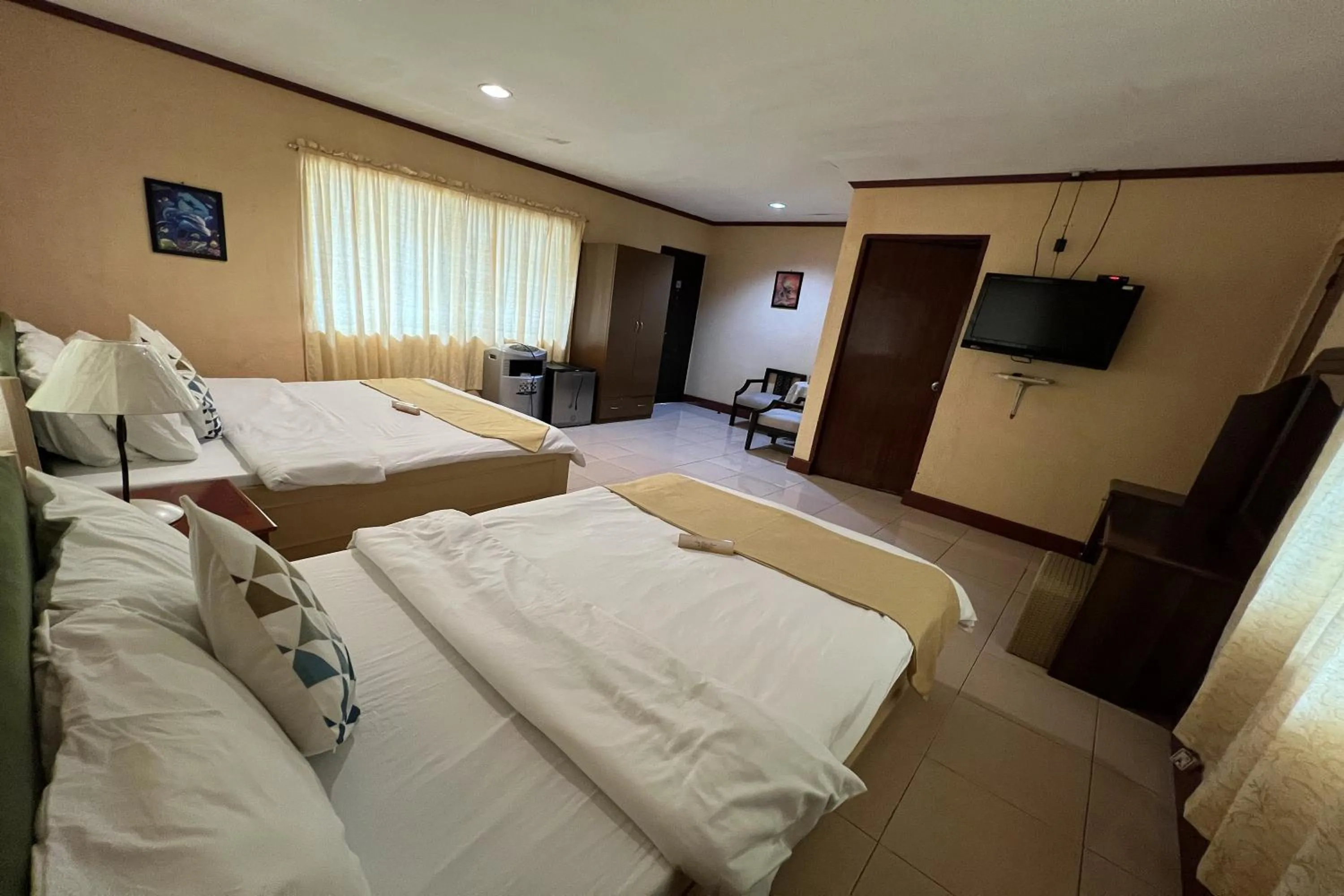 Photo of the whole room, Bed in Vista Venice Resort