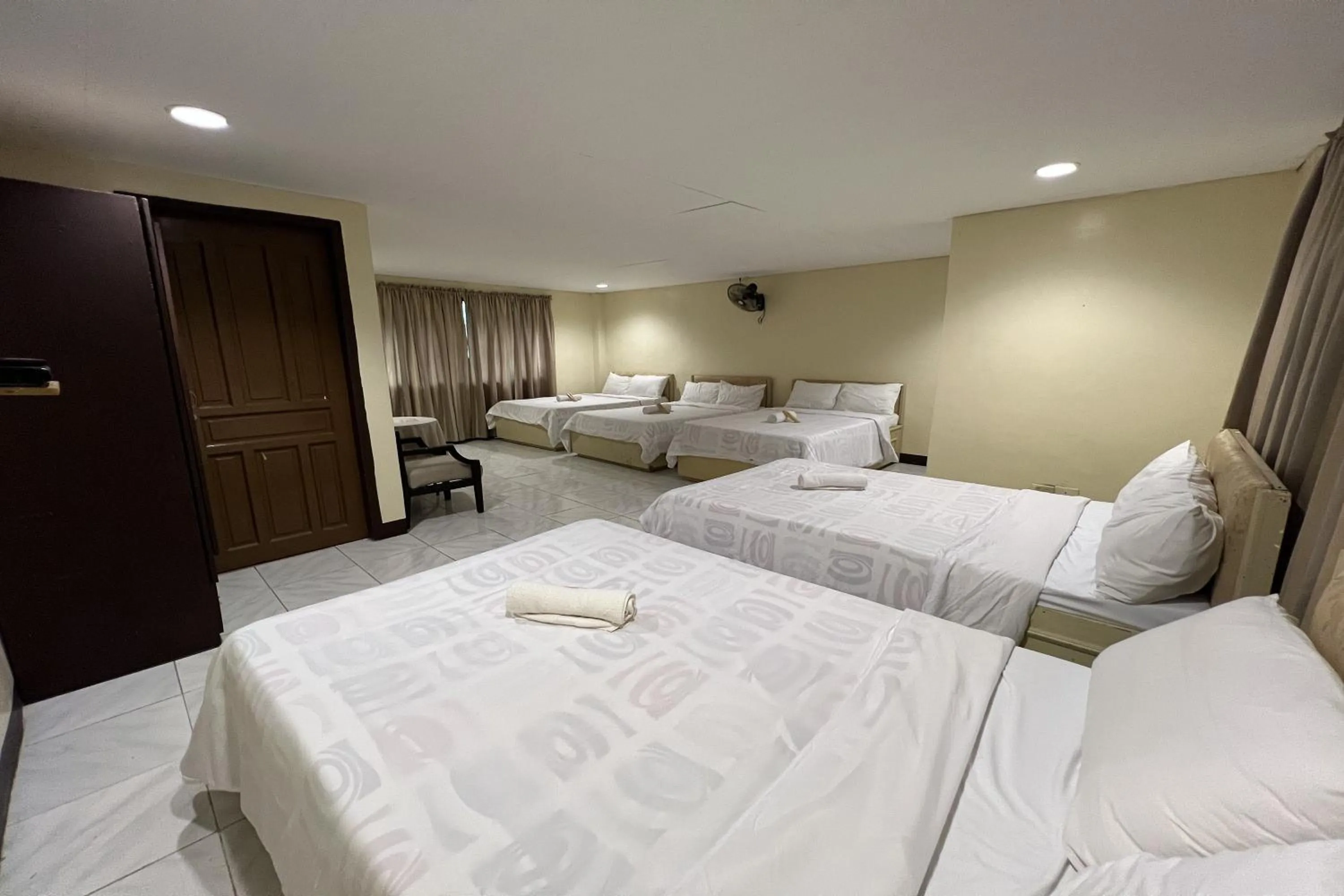 Bedroom, Bed in Vista Venice Resort