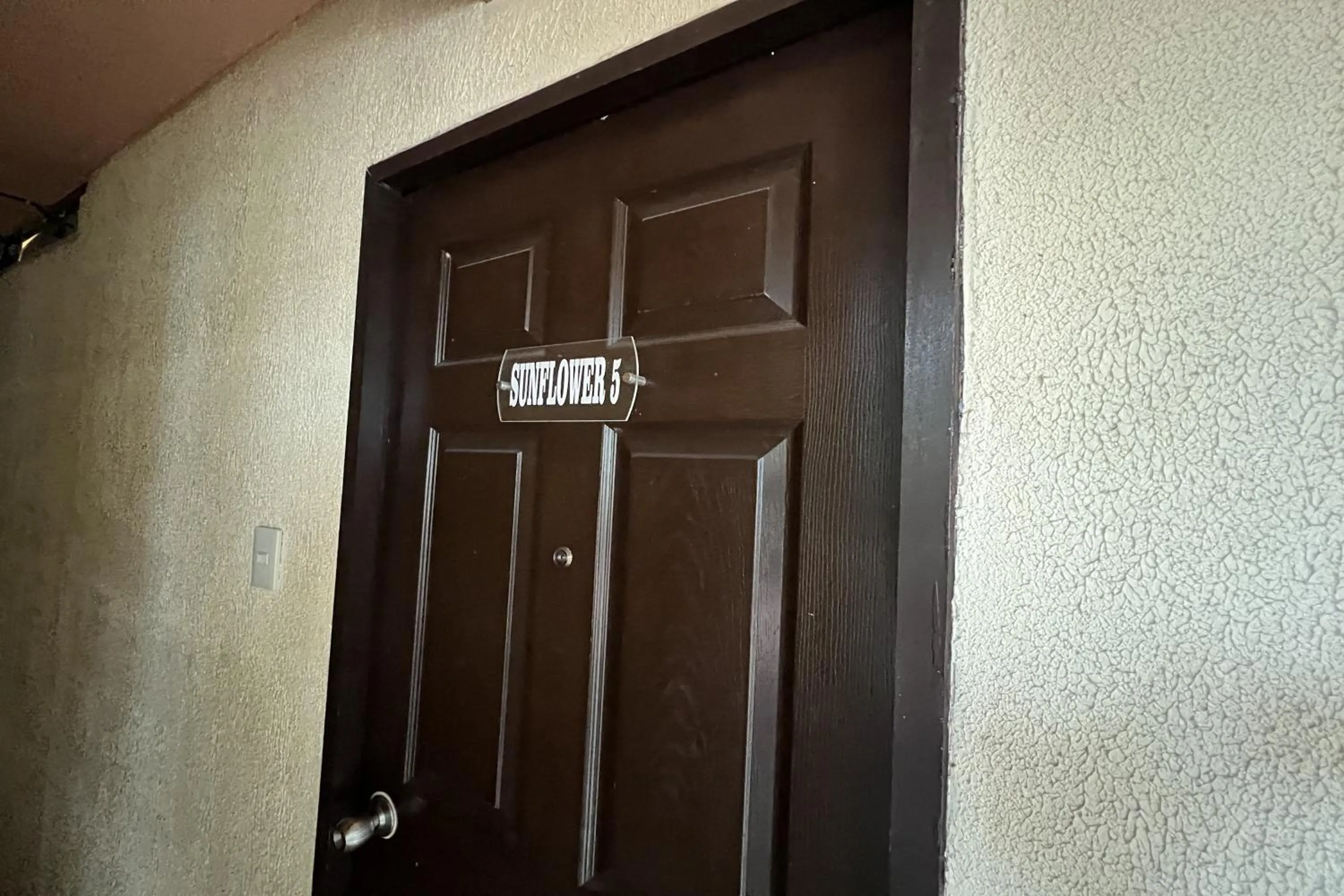 Property building in Vista Venice Resort