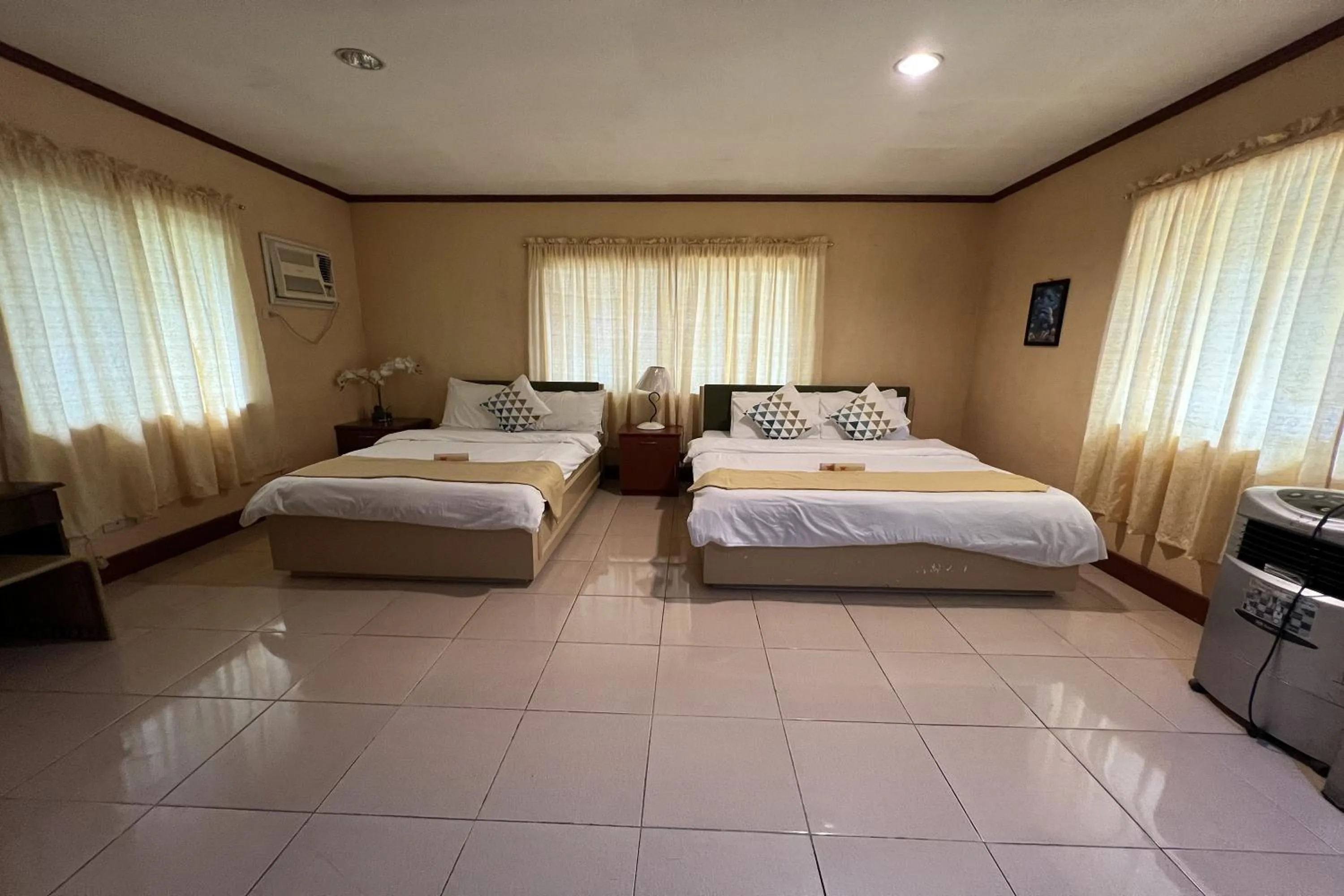 Photo of the whole room, Bed in Vista Venice Resort