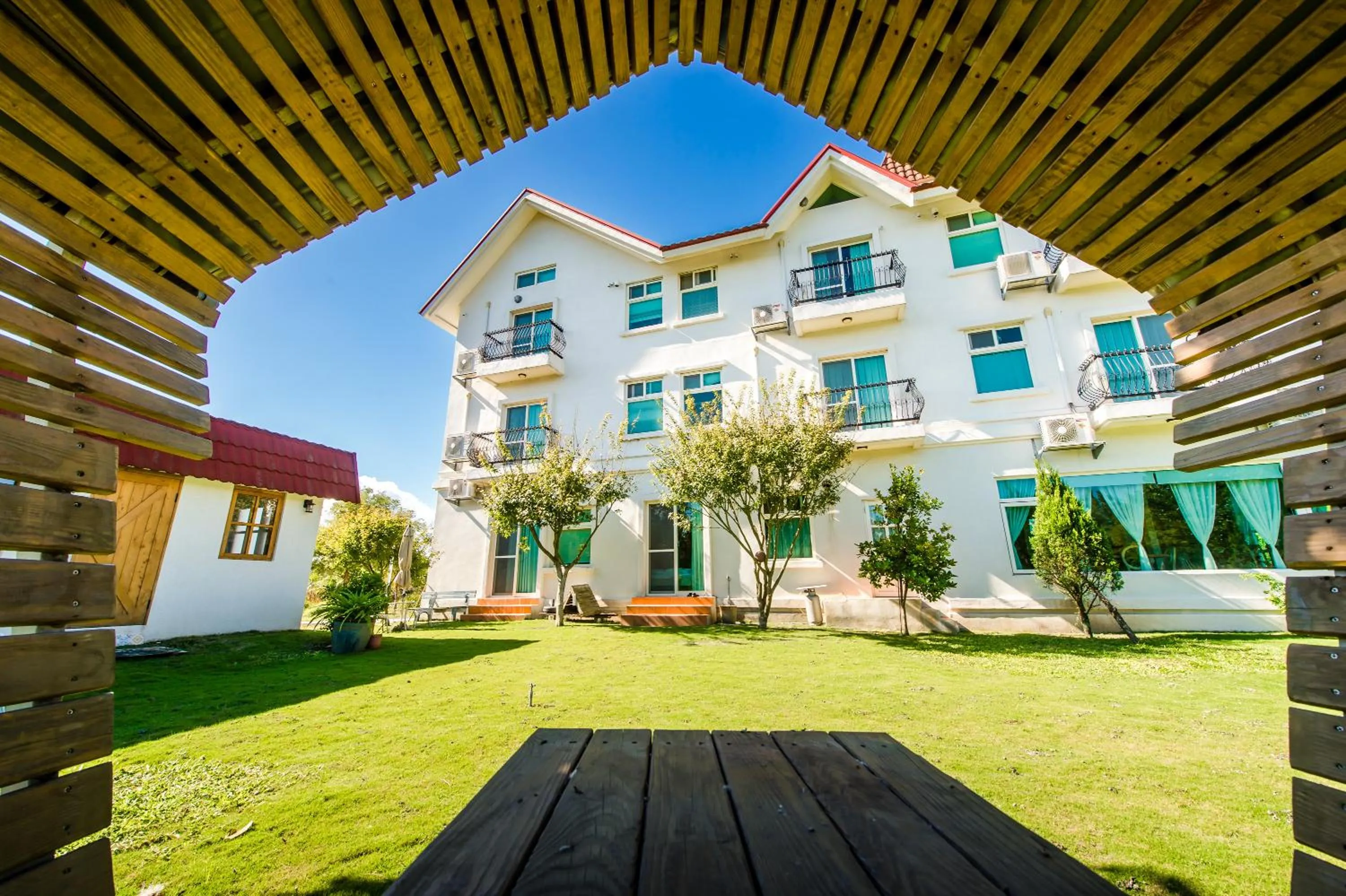 Property building in Wilderness1138 Hualien B&B