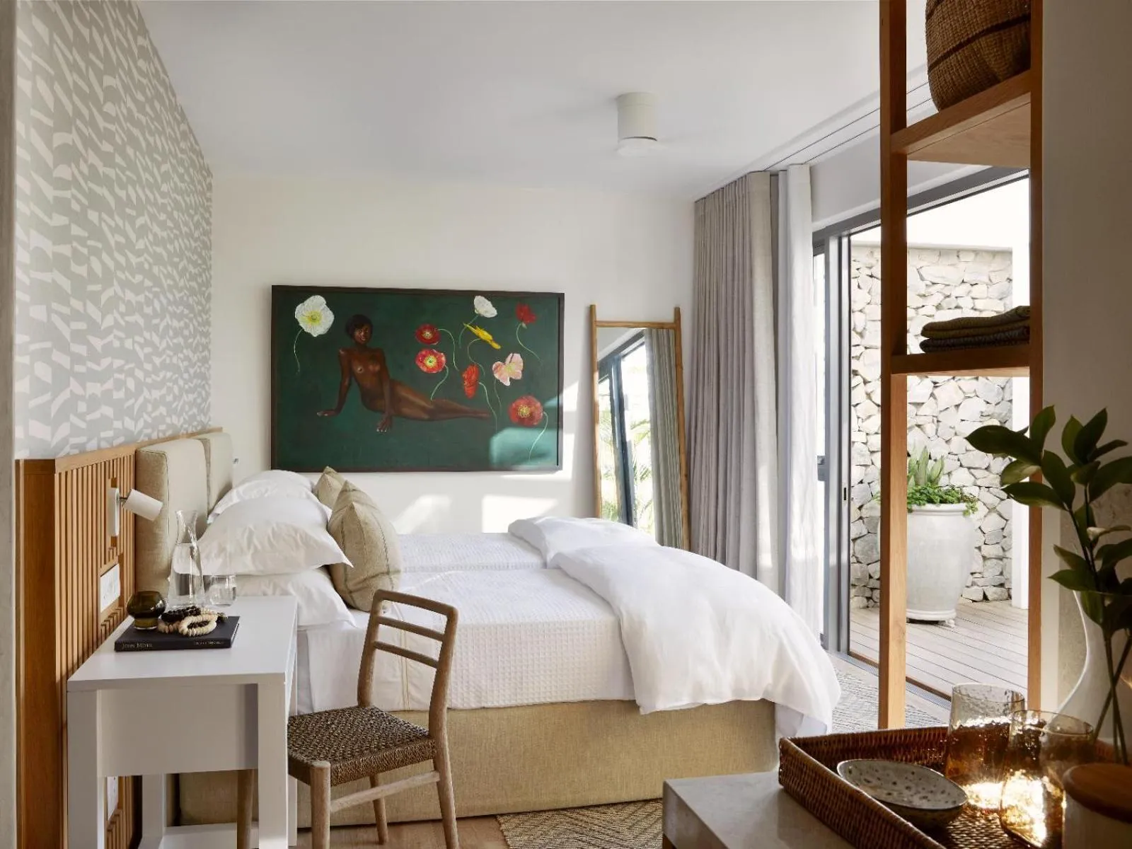 Photo of the whole room, Bed in Walkers Beach