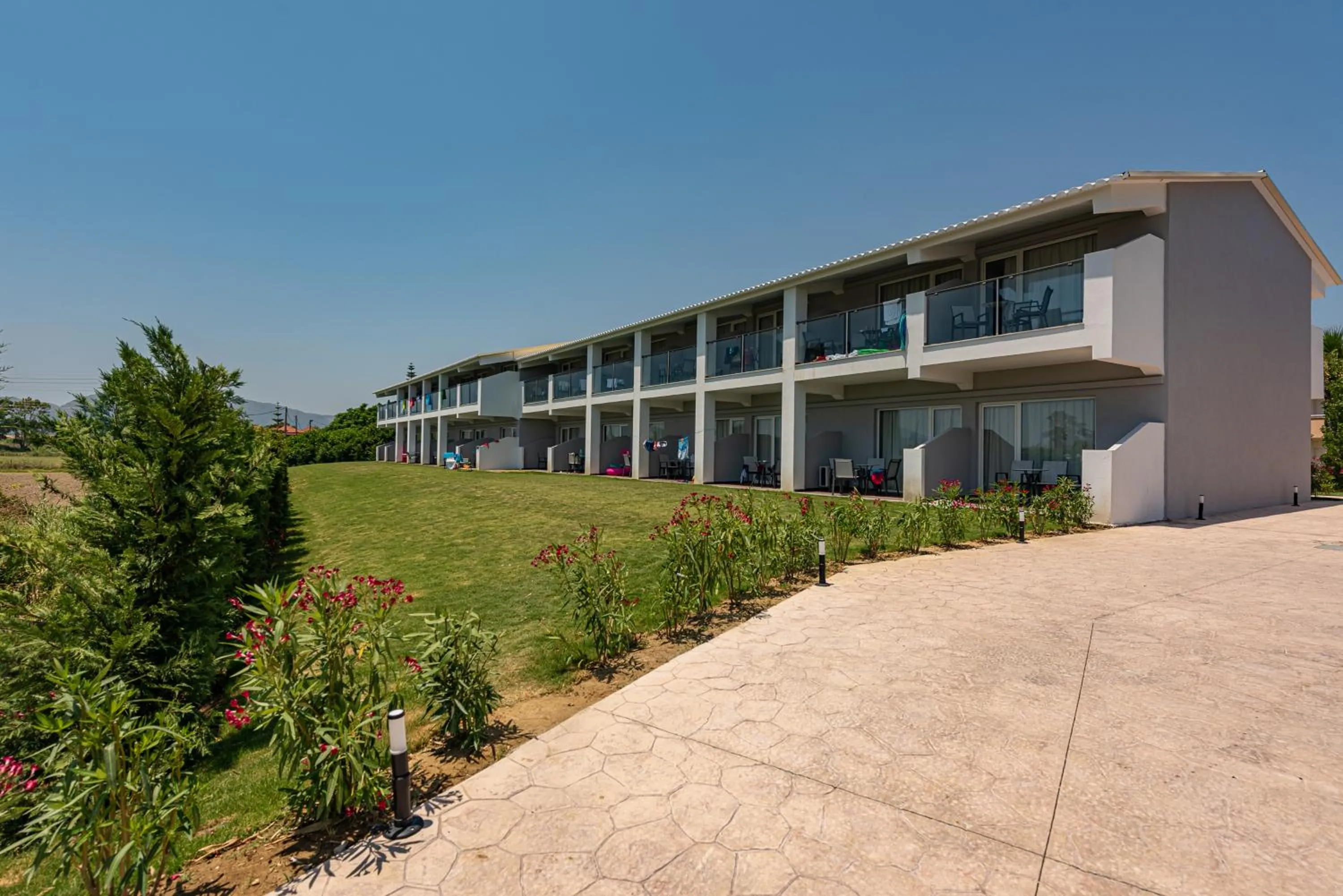 Property building in Caretta Island